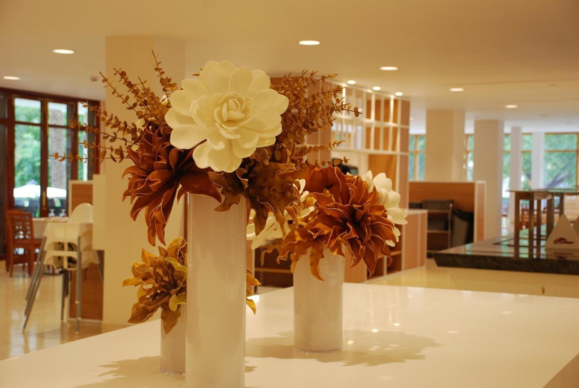 Vista Lobby Hotel Los Robles