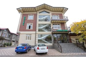 Alojamiento - Tourist INN Hotel