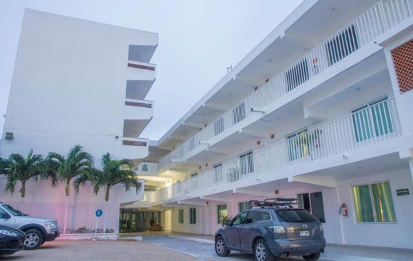 Hotel Casa Blanca - Hoteles cerca de La Laguna de Bacalar