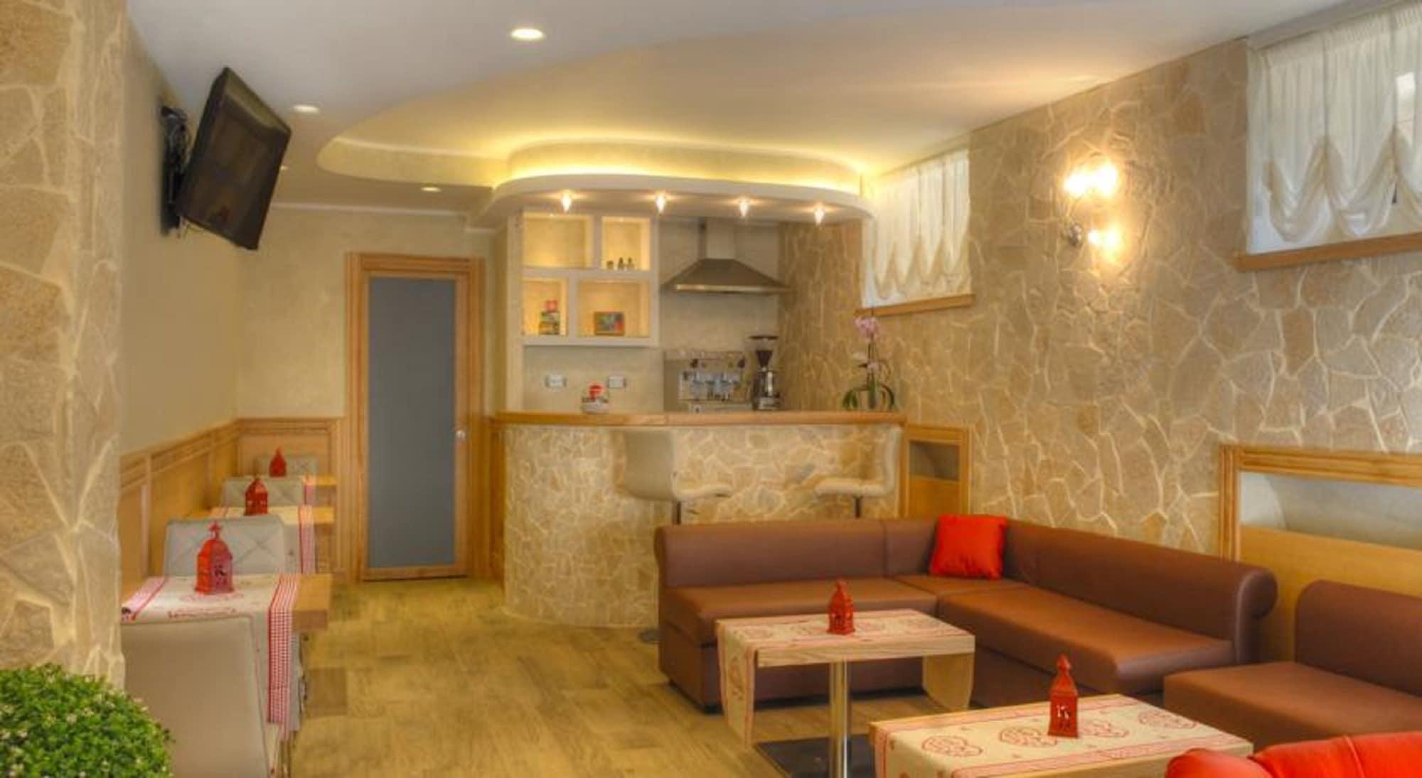 Bar/Salón Hotel Belvedere