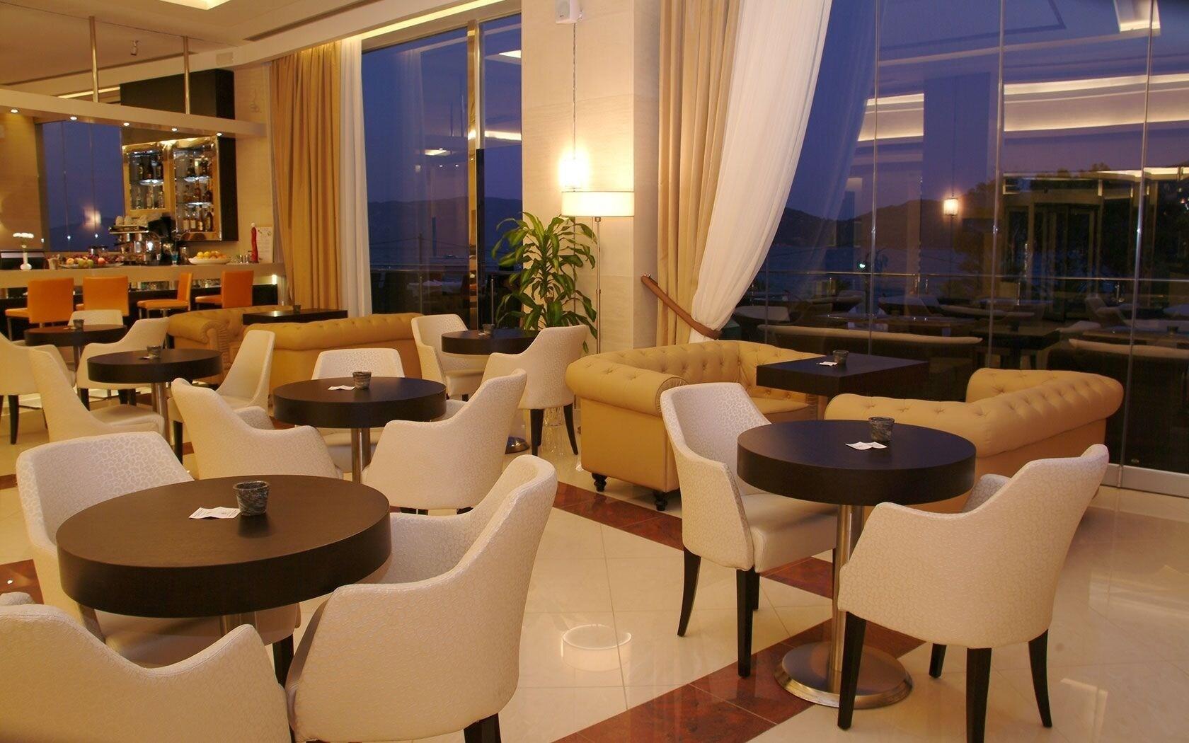 Vista Lobby Ionian Emerald Resort