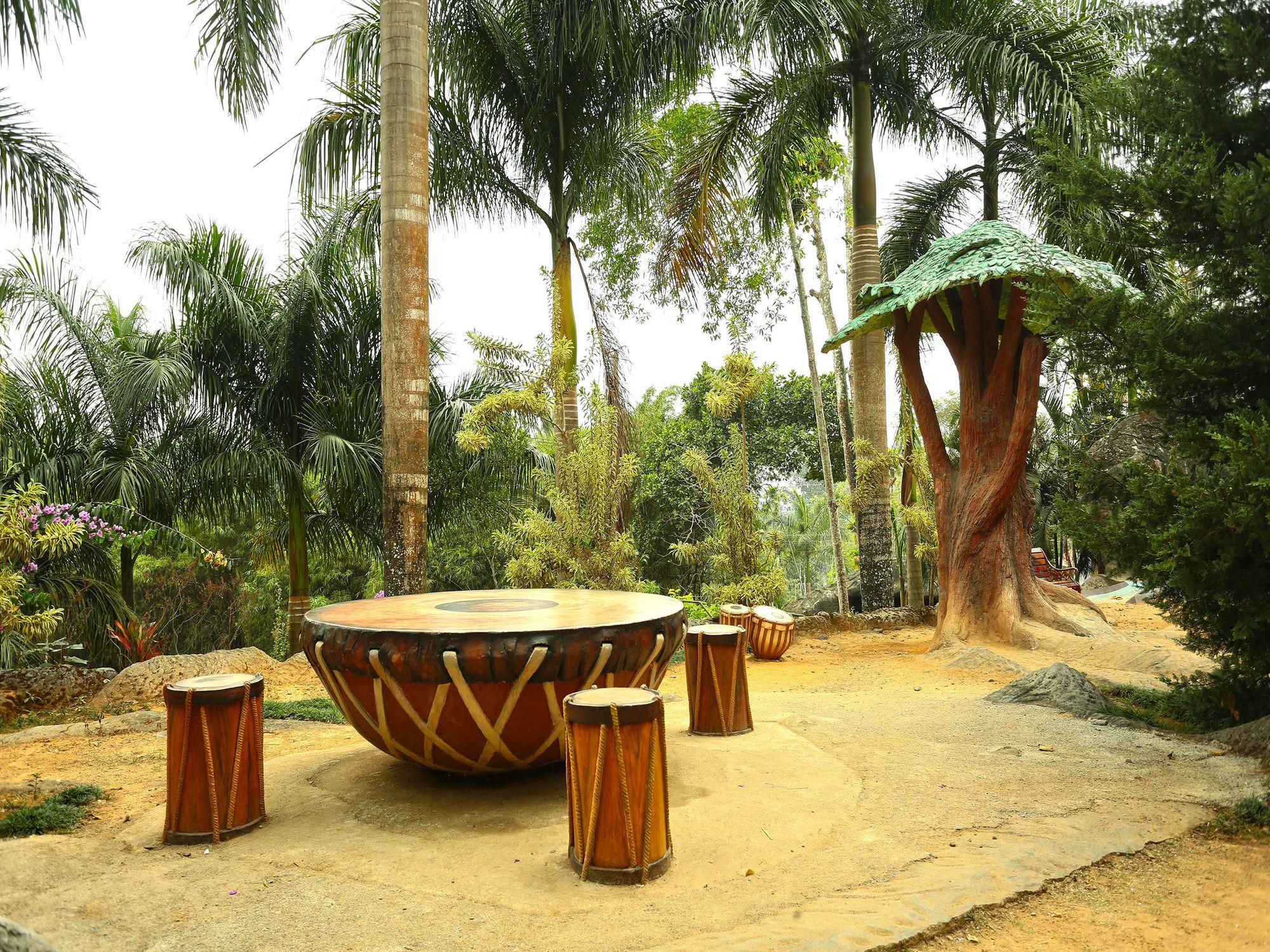 Instalaciones Recreativas OYO 11516 Wayanad Royal Stream