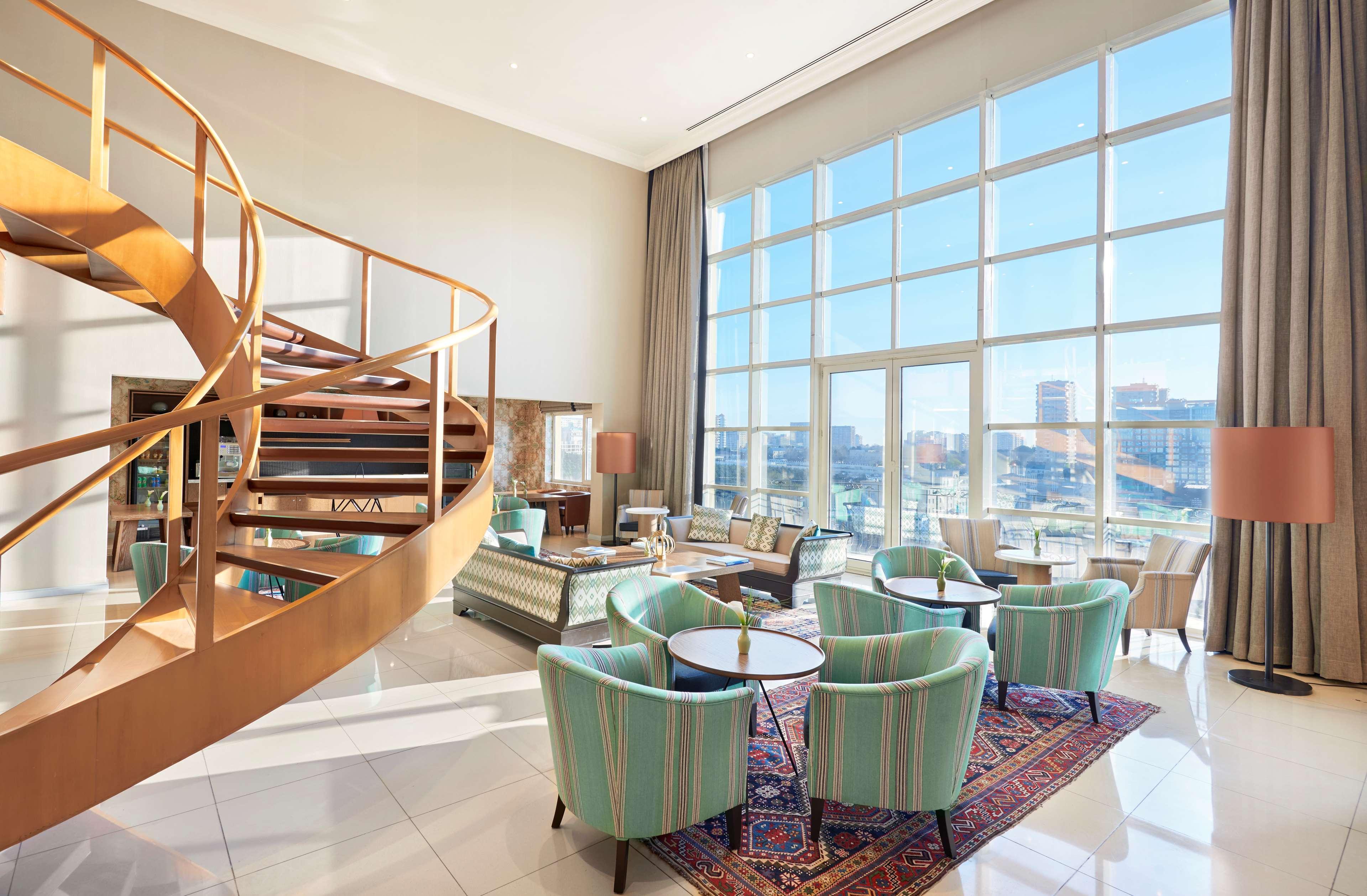 Vista Lobby Hyatt Regency Baku