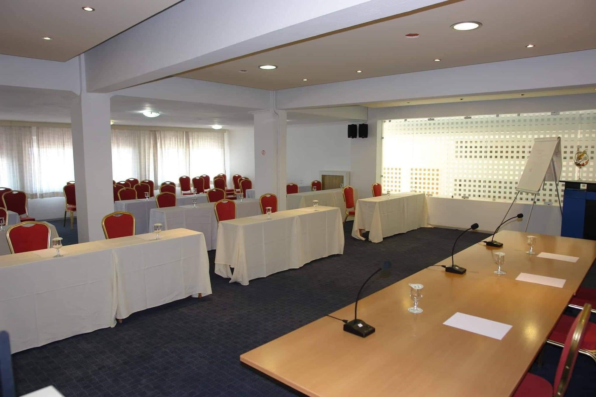 Sala de Reuniones Marmari Bay Hotel