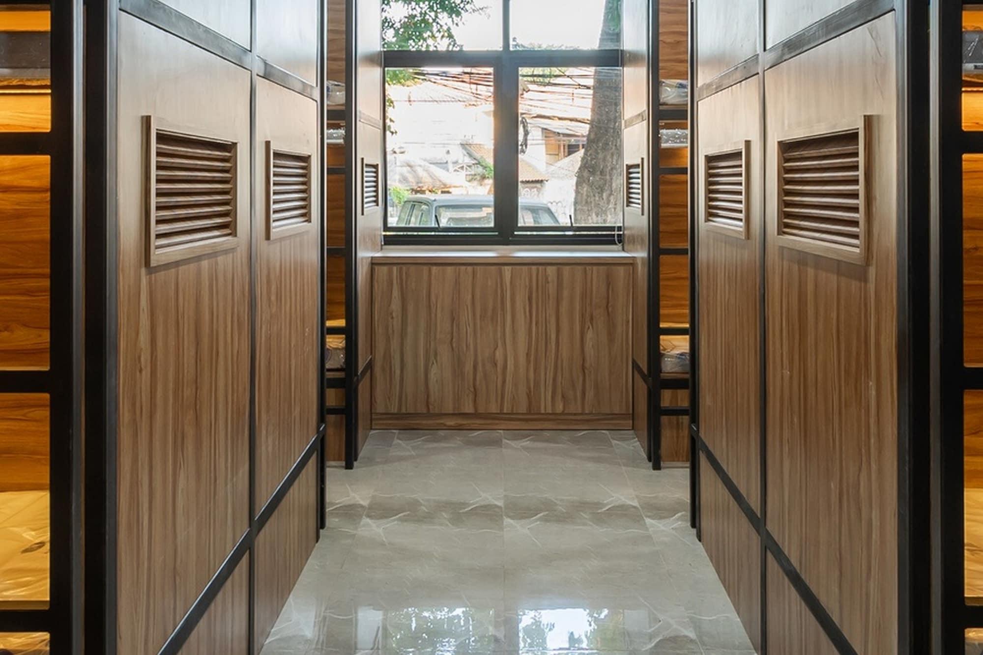 Habitación RedDoorz Plus near Senayan City