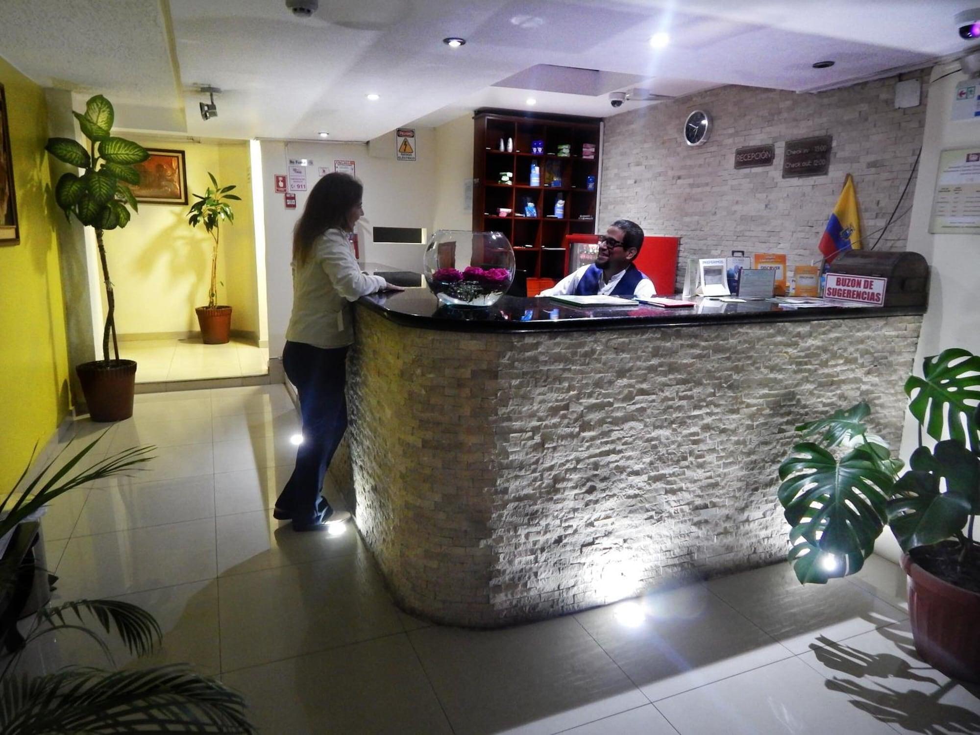 Vista Lobby Hostal El Roble