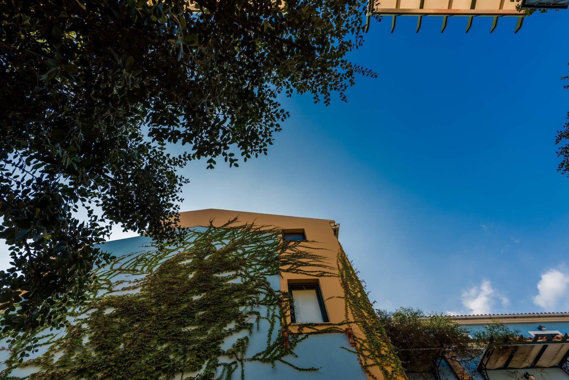 Vista Exterior Mediterranean Beach Resort