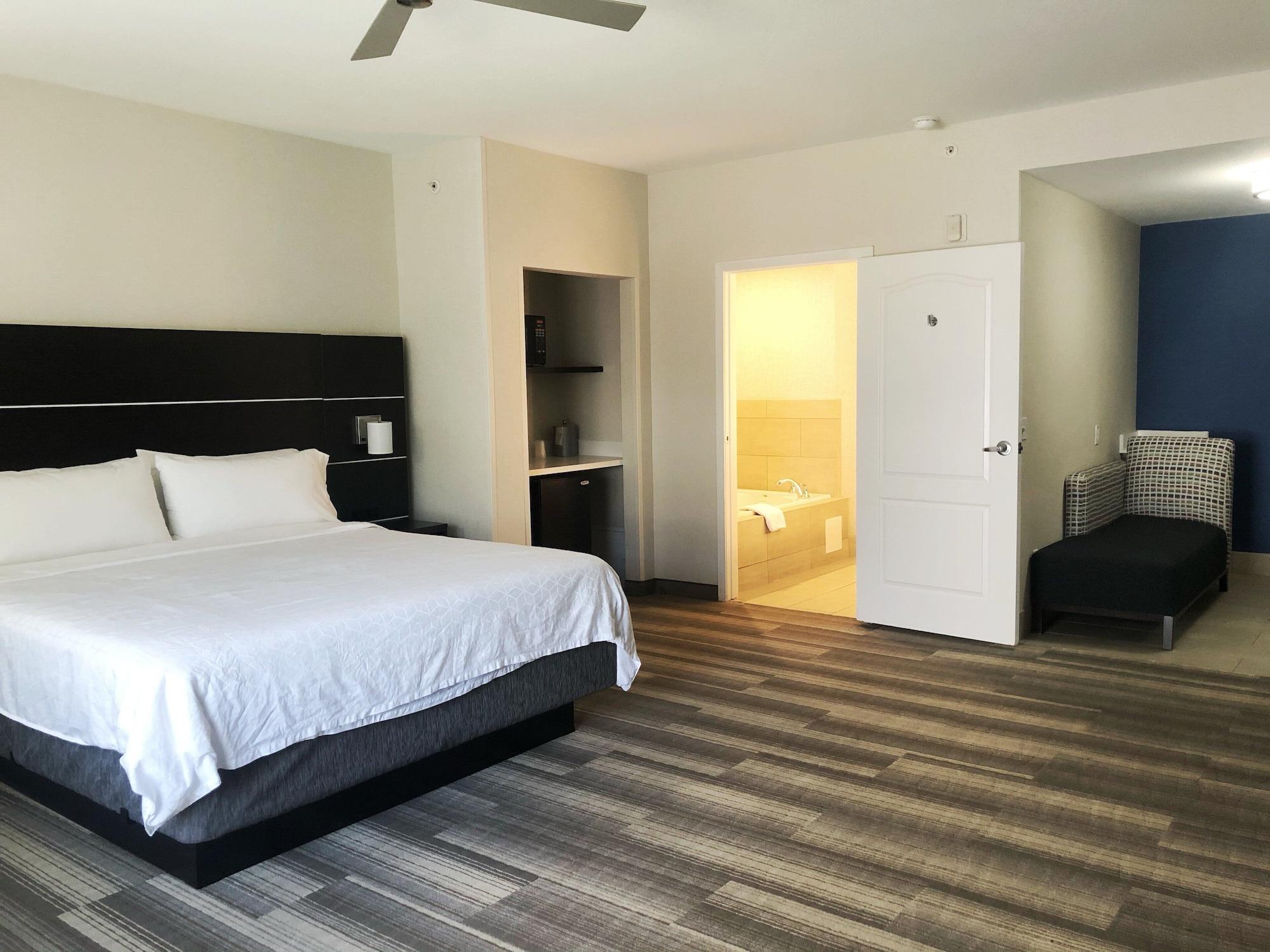 Habitación Holiday Inn Express Hotel & Suites El Dorado Hills by IHG