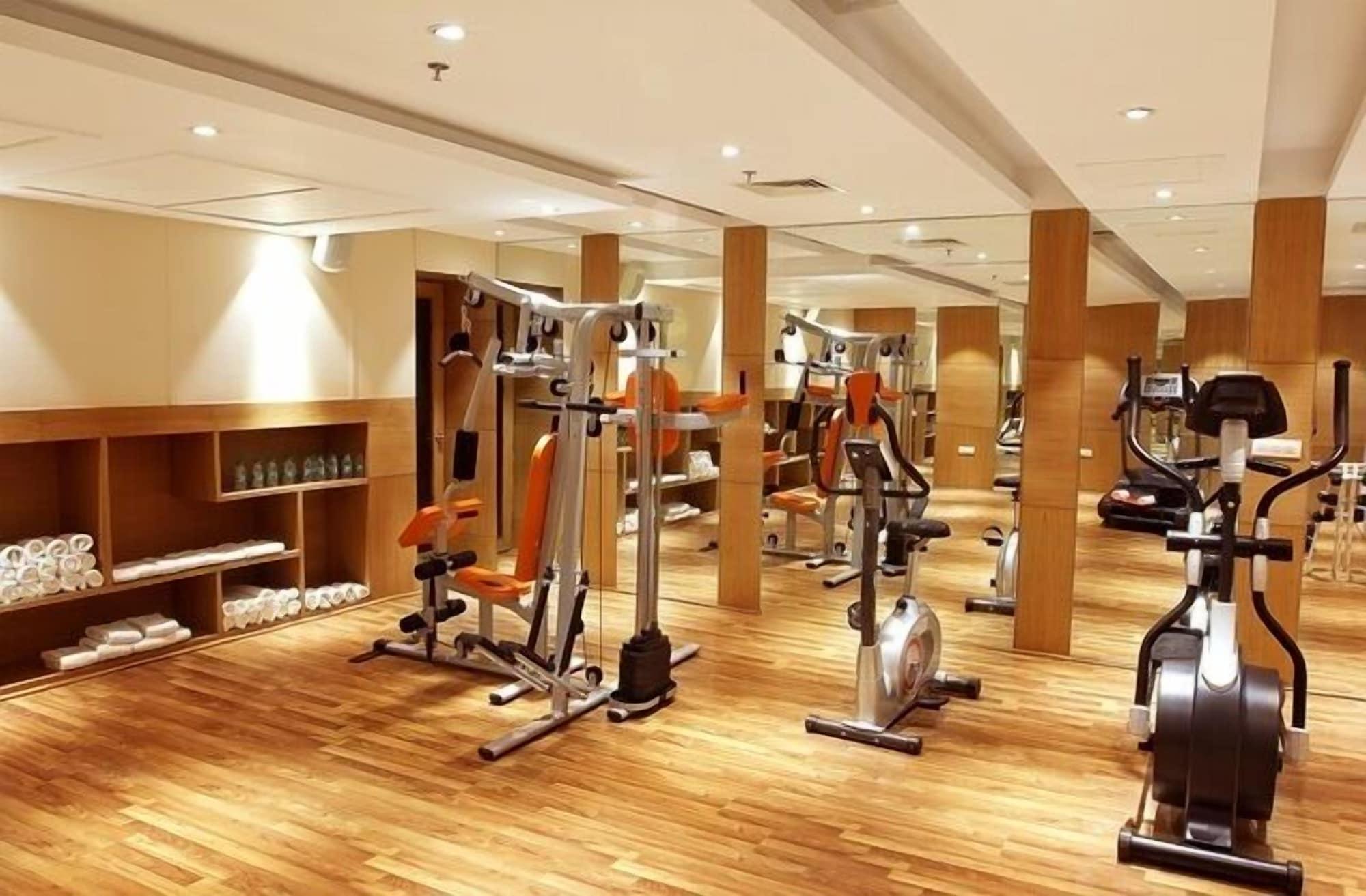 Gimnasio Joy Inn & Suites