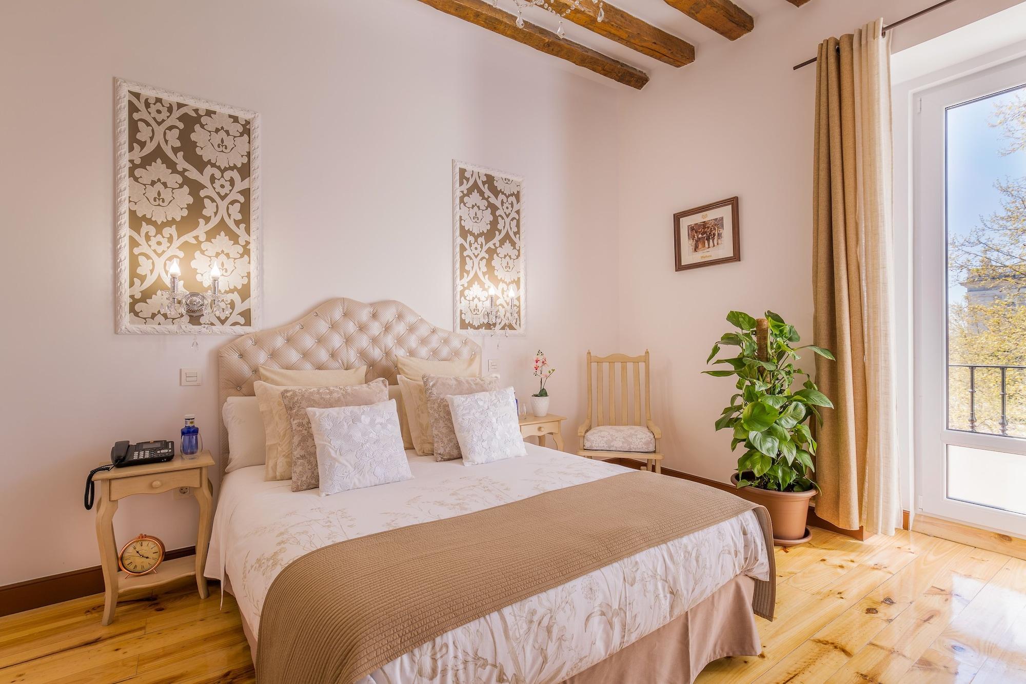 Habitación Oriente Palace Apartments