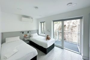 Alojamiento - Cobh Cork Urban Retreats