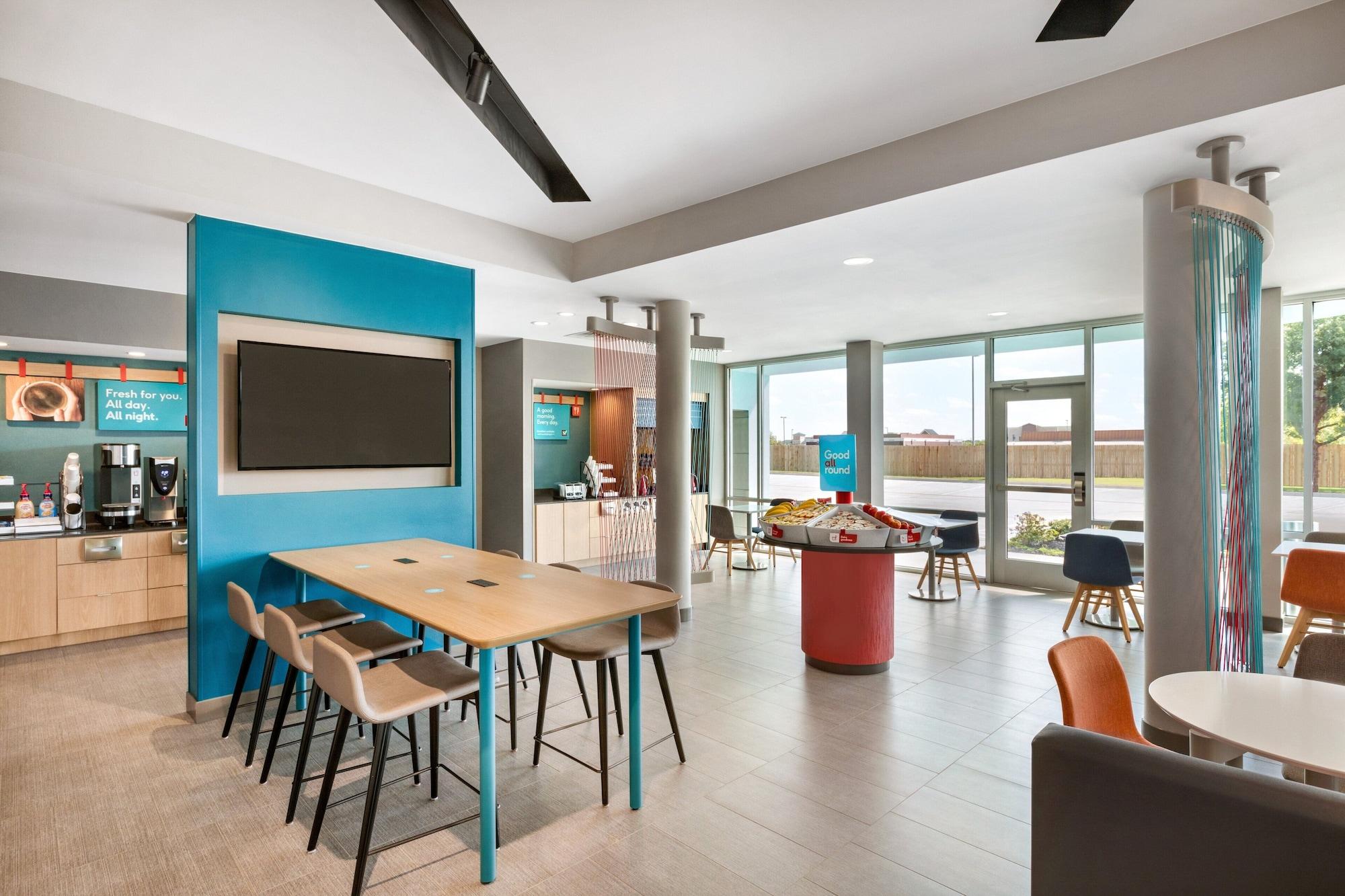 Restaurant avid hotel Oklahoma City Airport by IHG