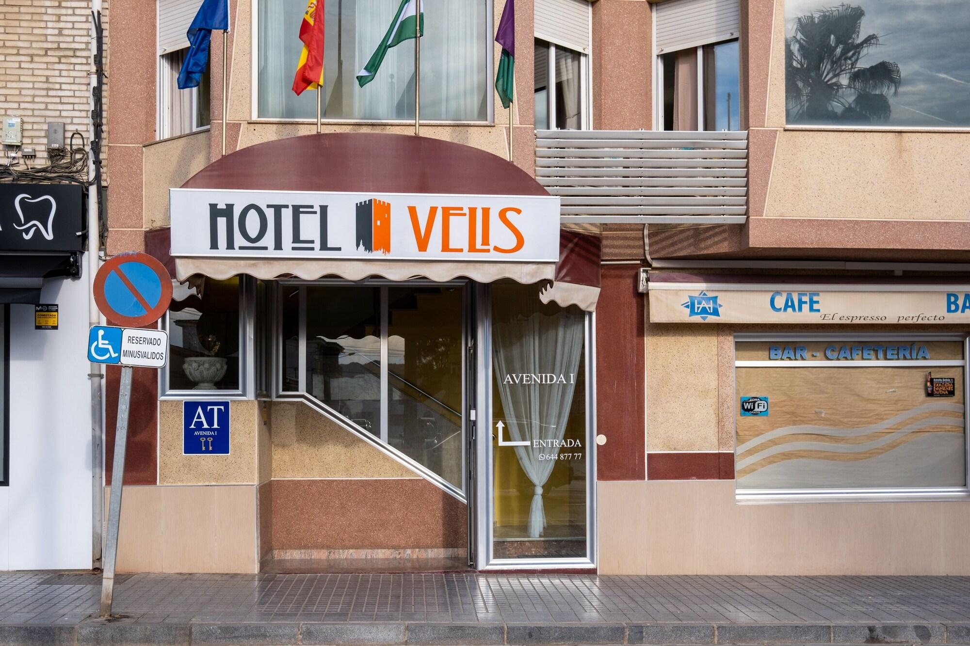 Varios Hotel Velis