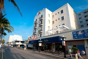 Alojamiento - Ruiz Milán Hotel