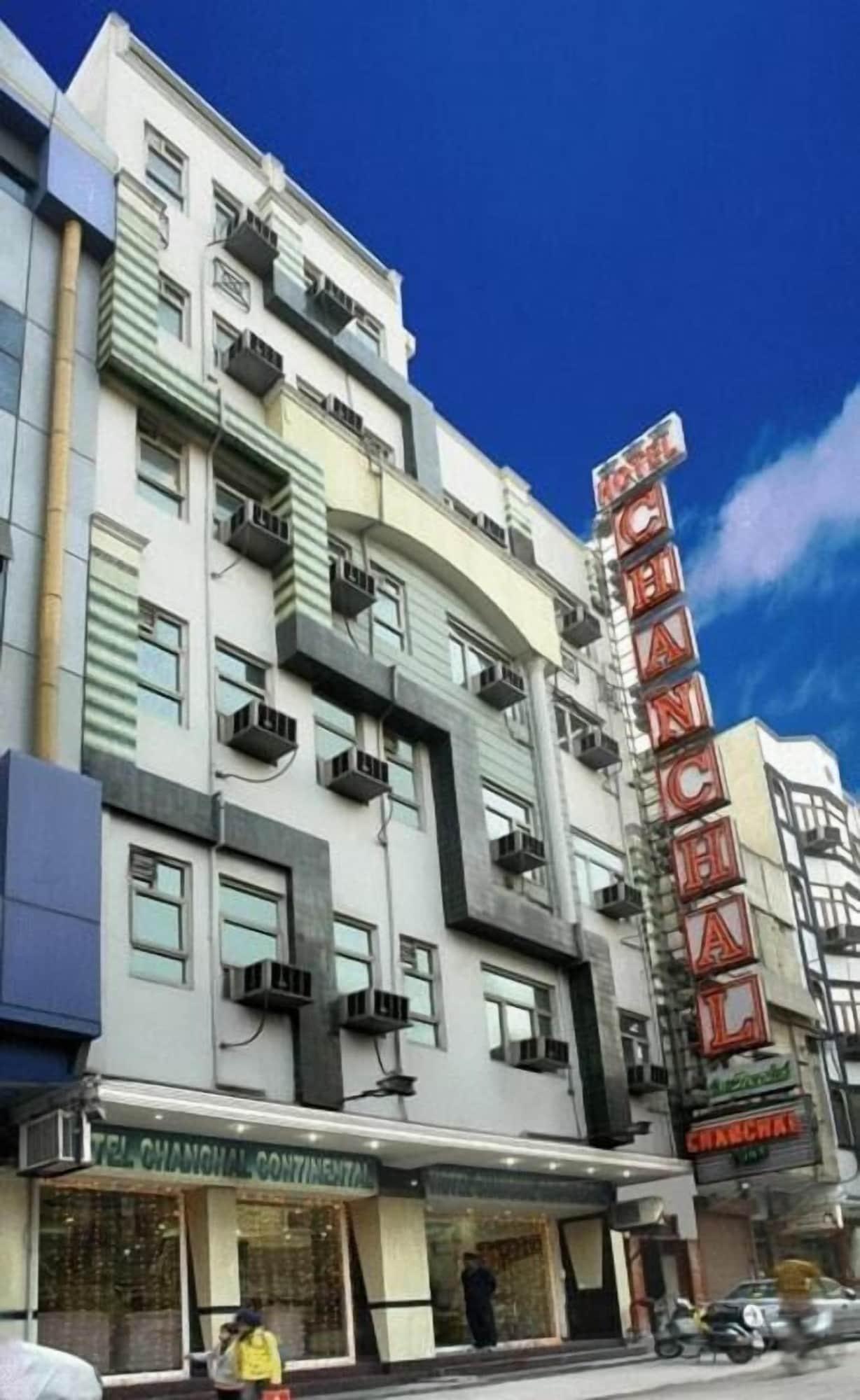 Vista Exterior Hotel Chanchal Continental