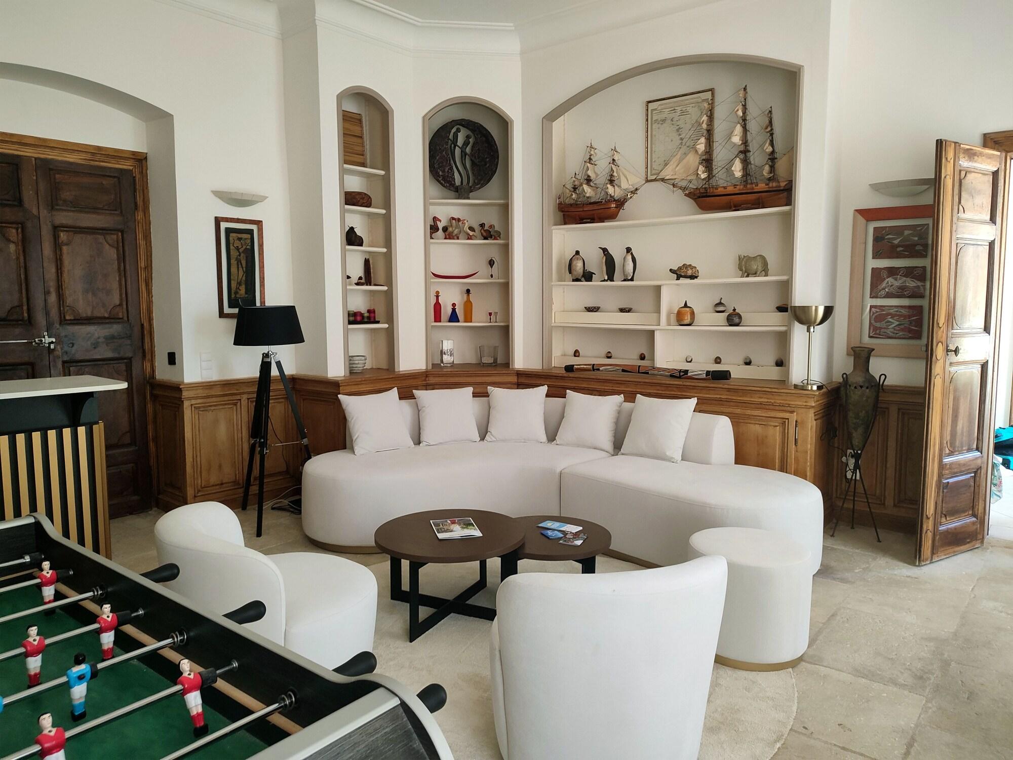 Vista Lobby Bastide Castella