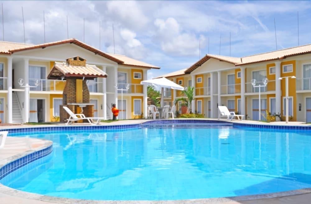 Vista Piscina Mont Hebrom - Residencial