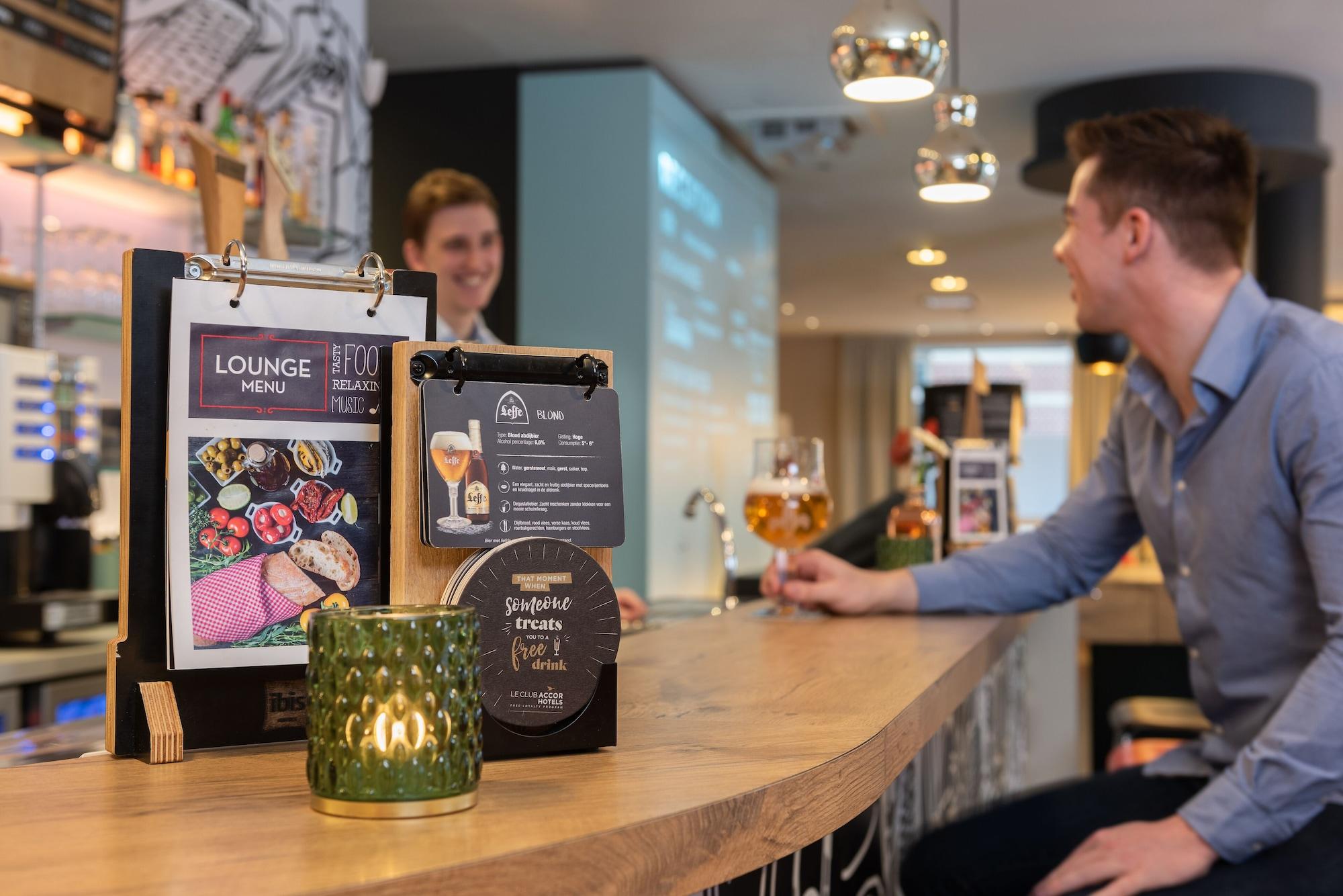 Bar/Salón ibis Sint Niklaas Centrum