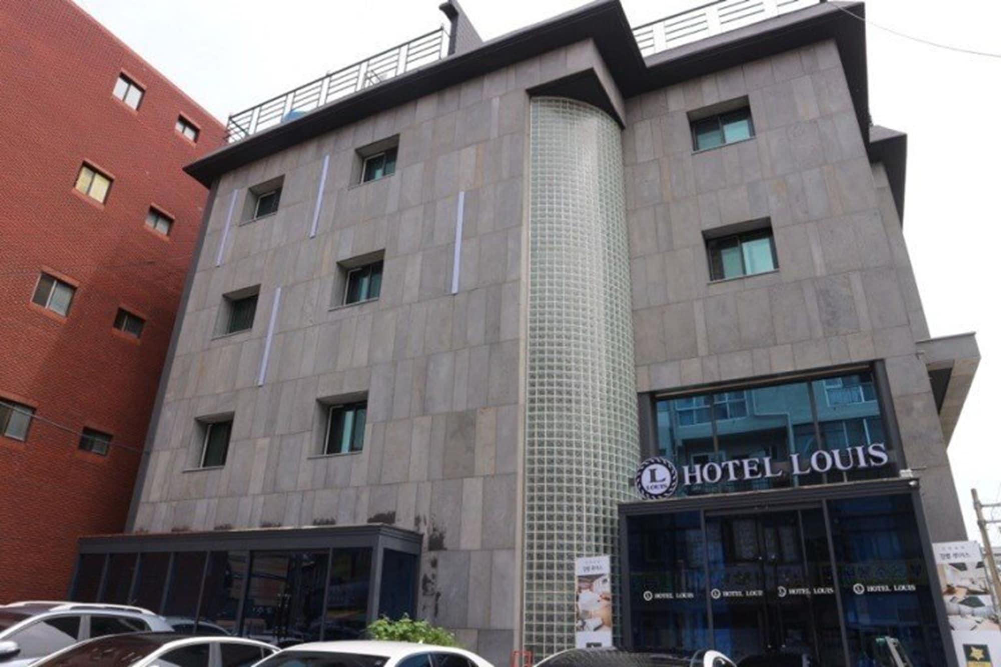 Comodidades del Alojamiento Louis Hotel