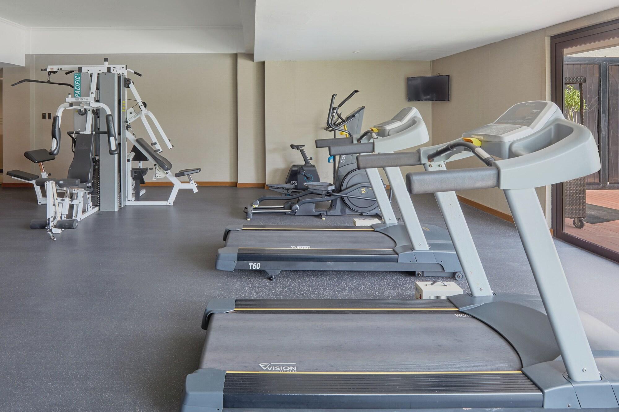 Gimnasio Holiday Inn & Suites Batangas Limapark by IHG