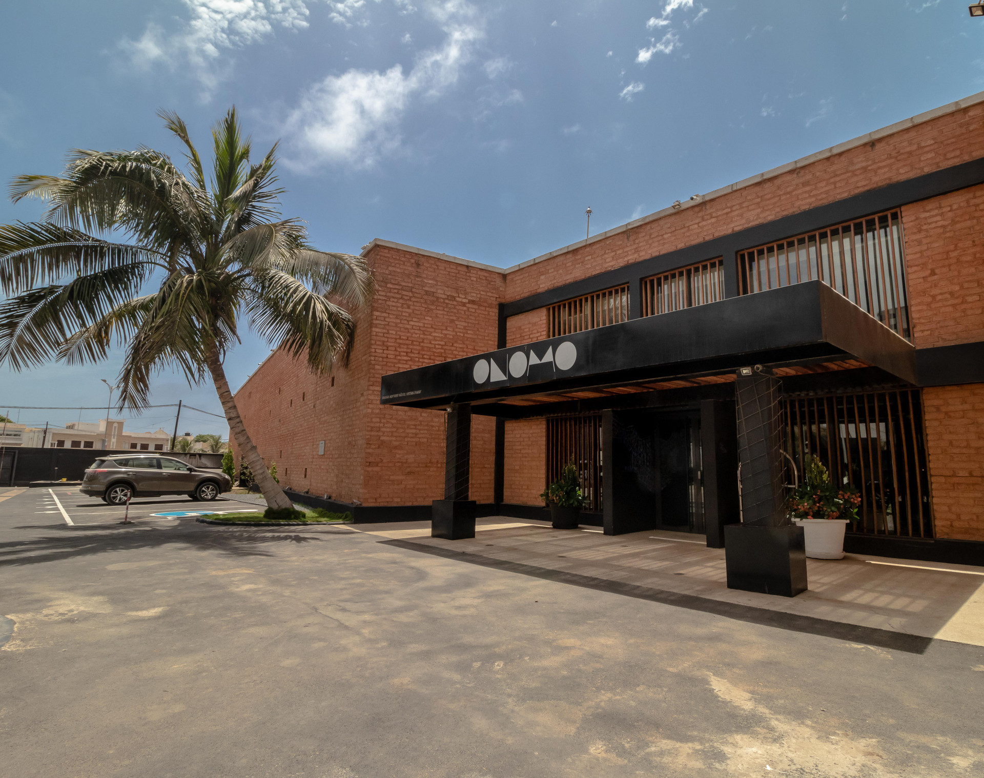 Vista Exterior Onomo Dakar Hotel