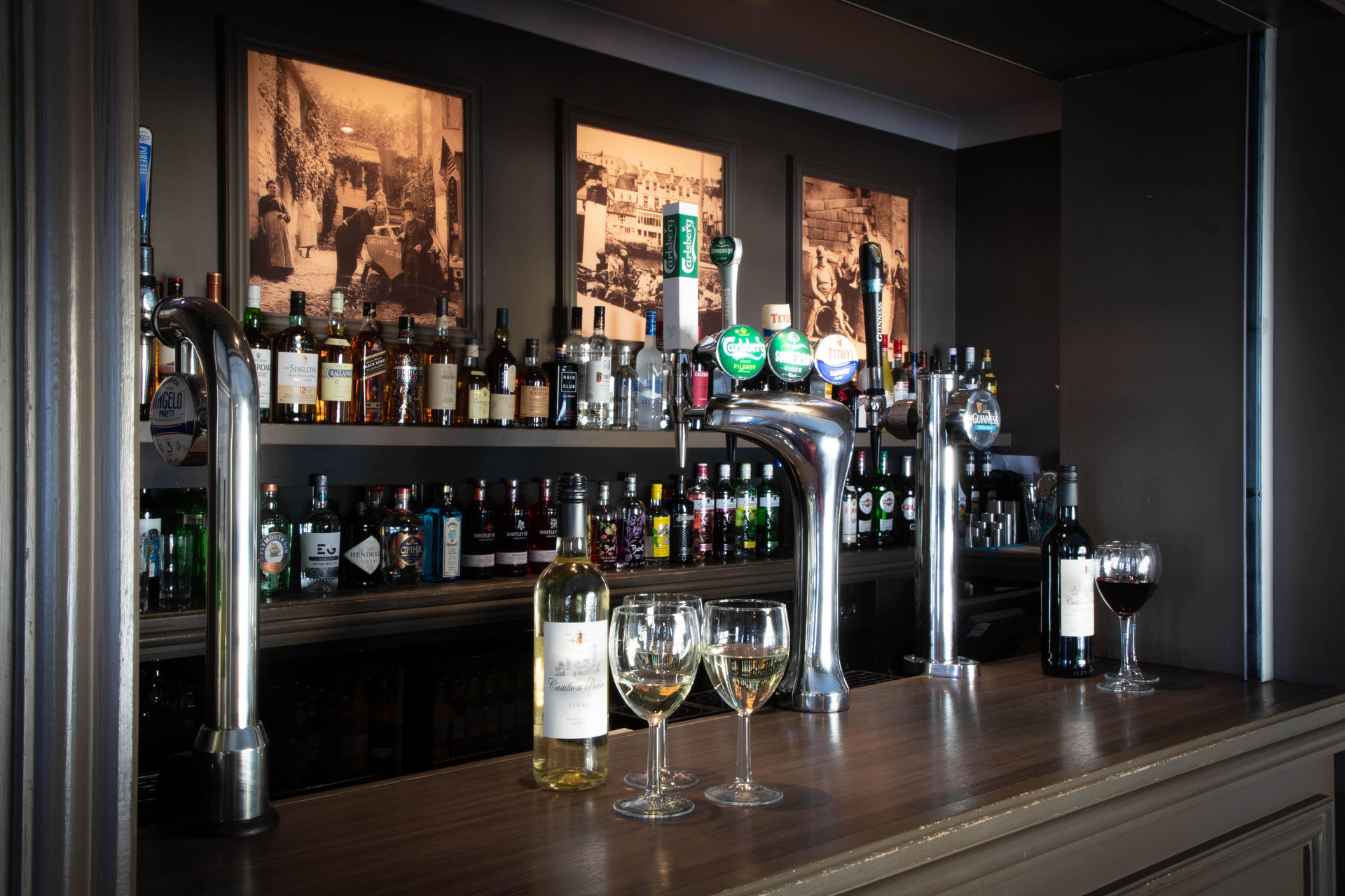 Bar/Salón The Ship and Castle