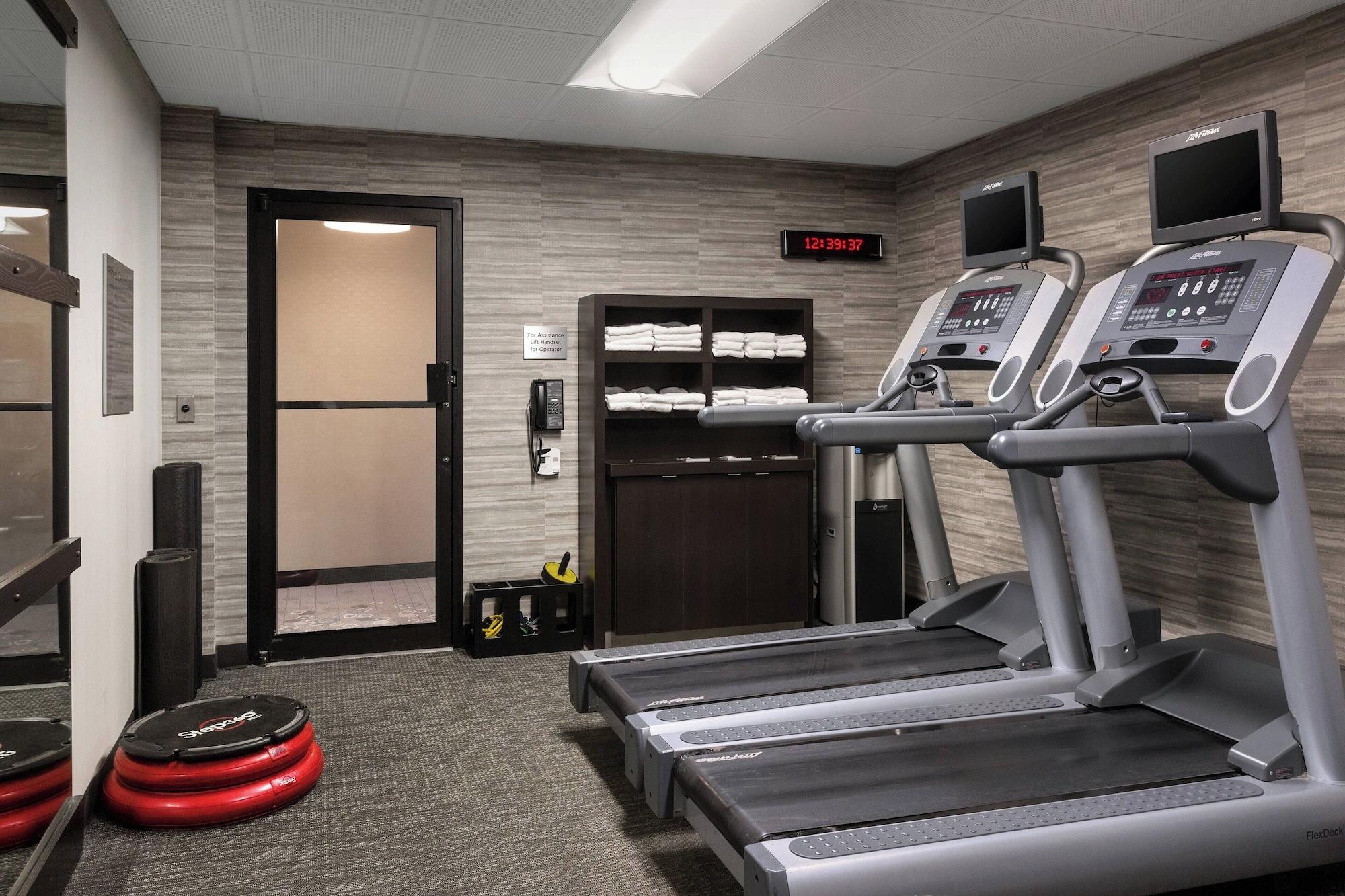 Gimnasio Courtyard by Marriott Philadelphia Willow Grove