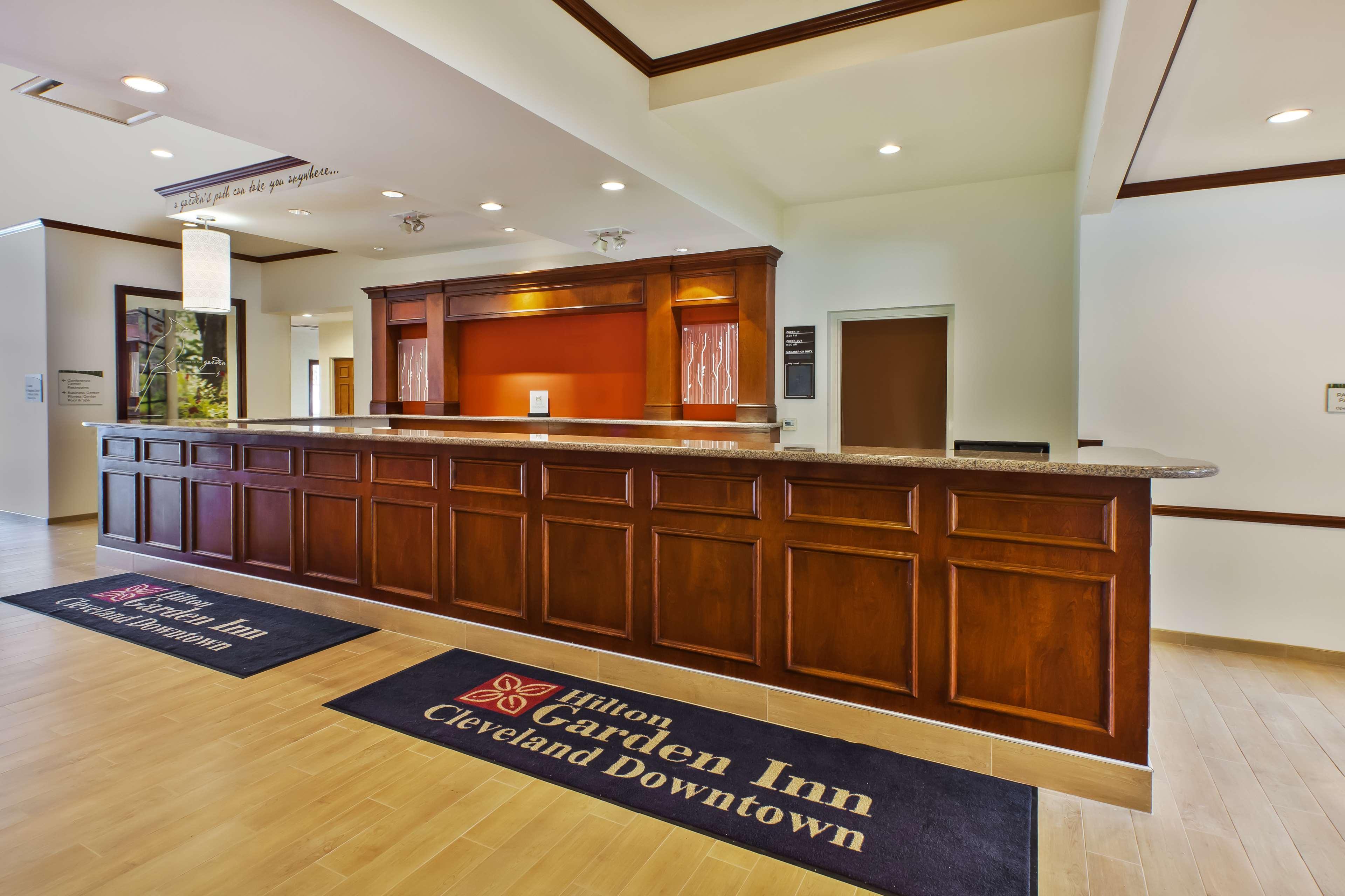 Vista Lobby Hilton Garden Inn Cleveland Downtown