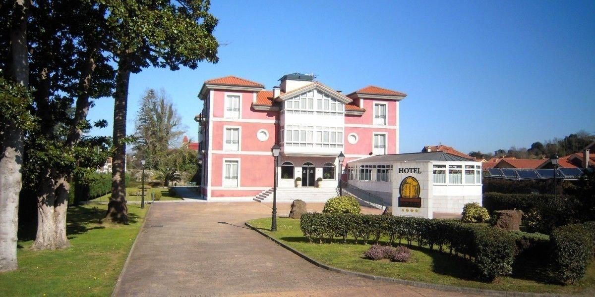 Vista Exterior Hotel Silken Spa La Hacienda de Don Juan
