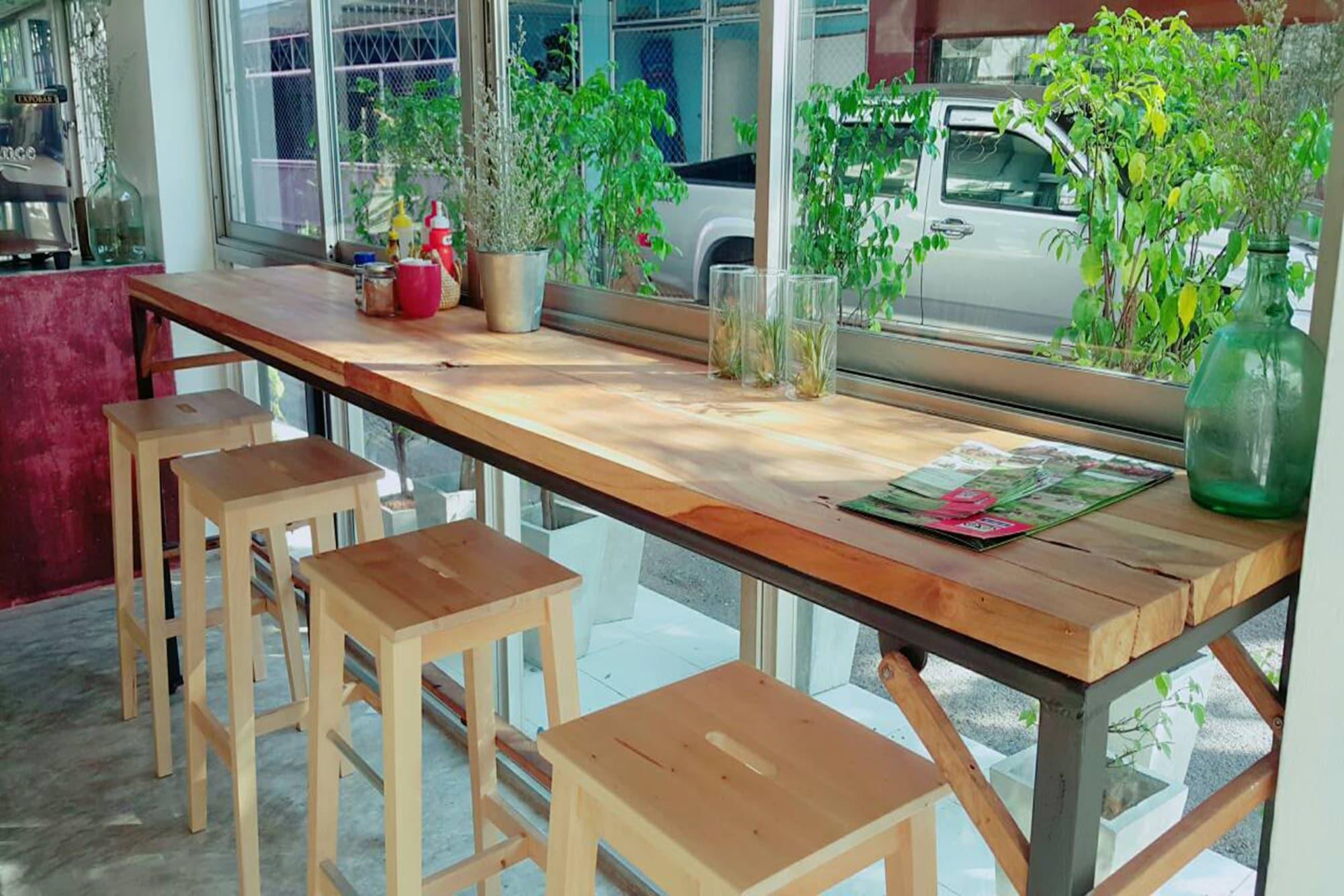 Restaurant The Grace House Chiangmai - Hostel