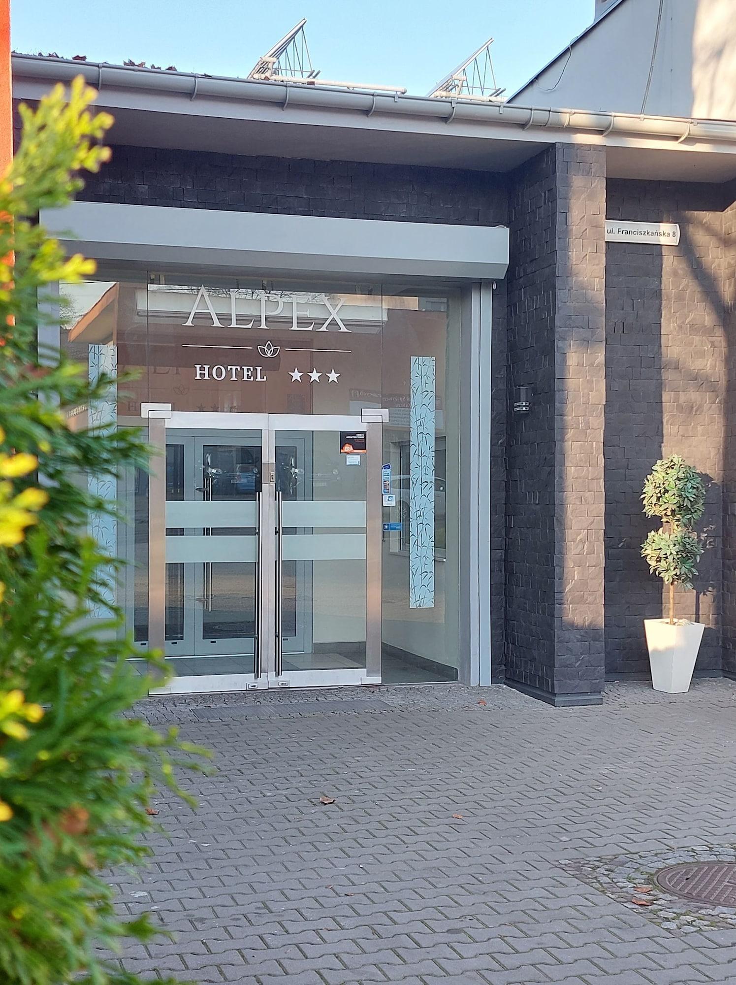 Vista Exterior Hotel Alpex