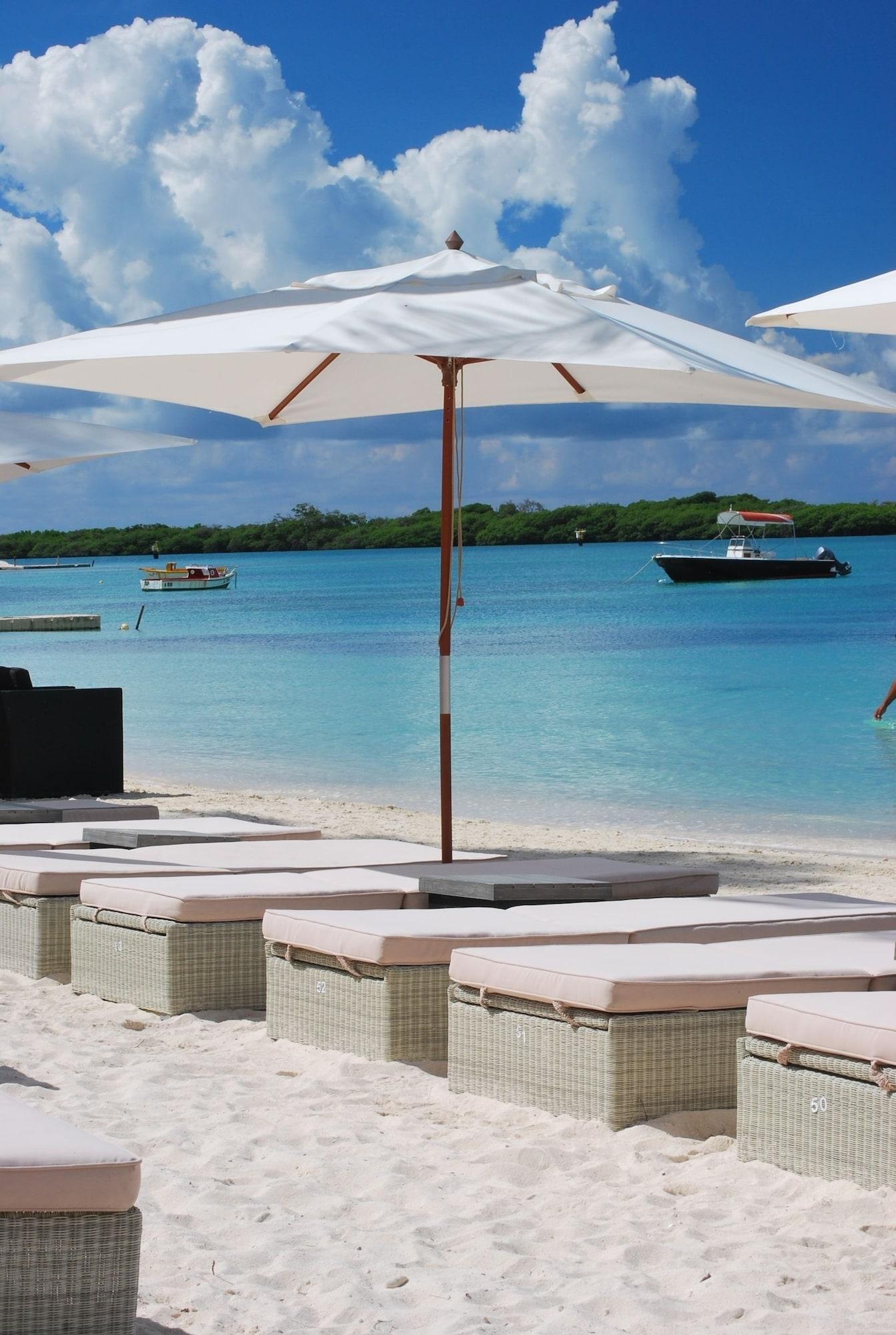 Playa voco Surfside Aruba by IHG