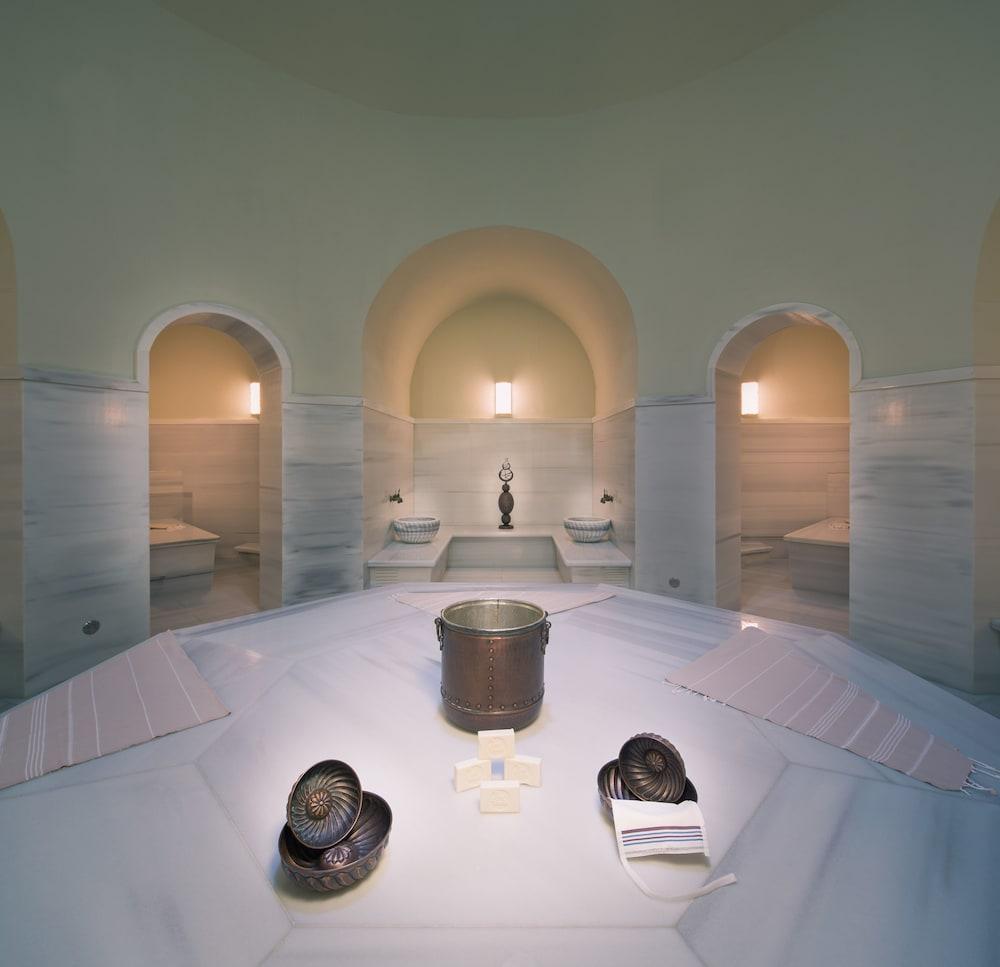 Hotel TITANIC Gendarmenmarkt Berlin