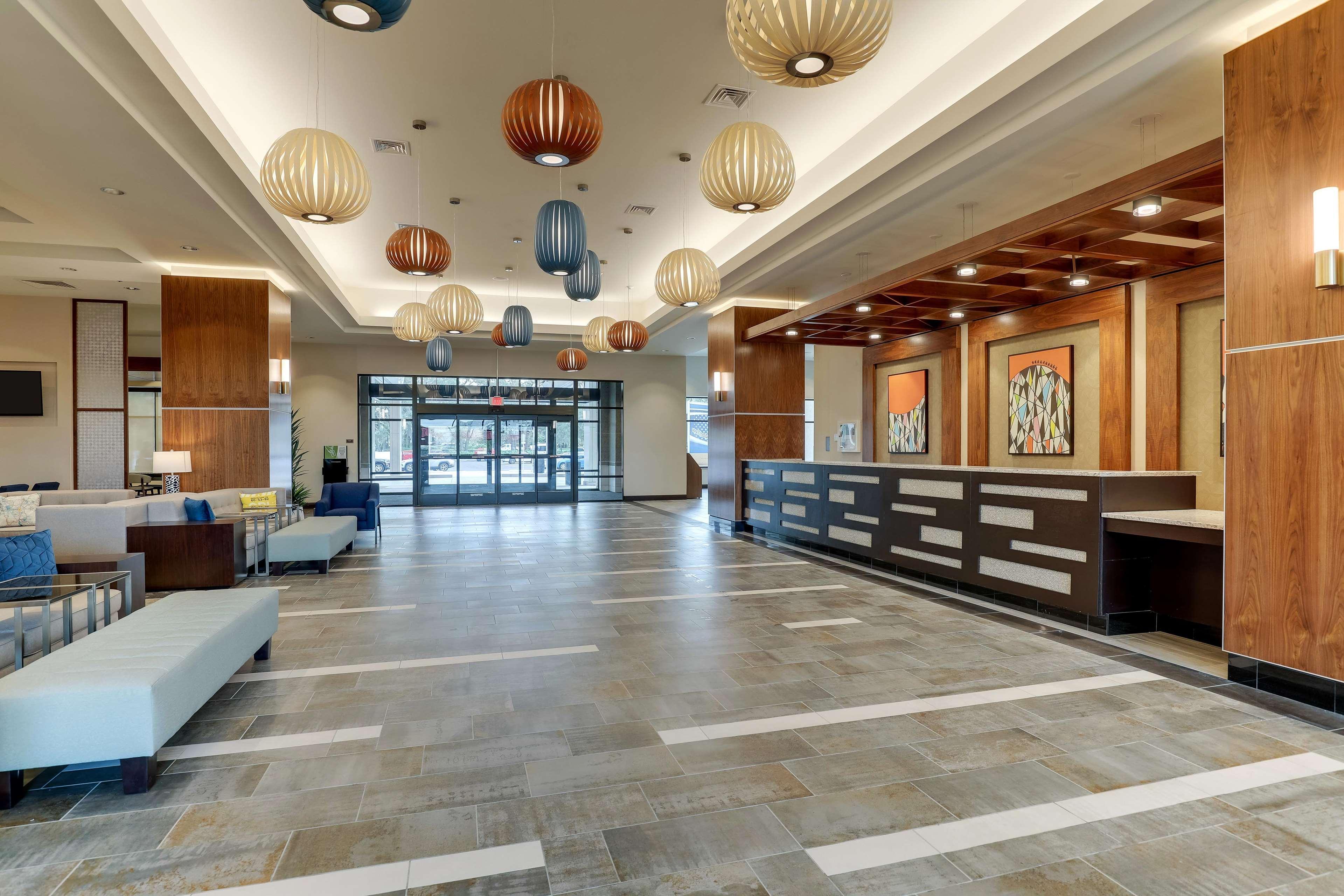 Vista Lobby Drury Plaza Hotel Orlando - Disney Springs Area