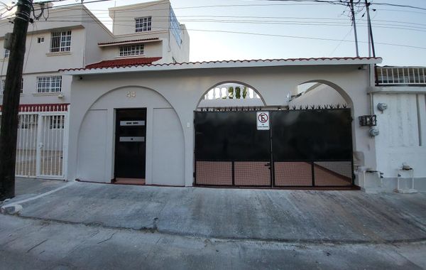 Book & Sleep 44 - Hoteles en Centro de Cancún