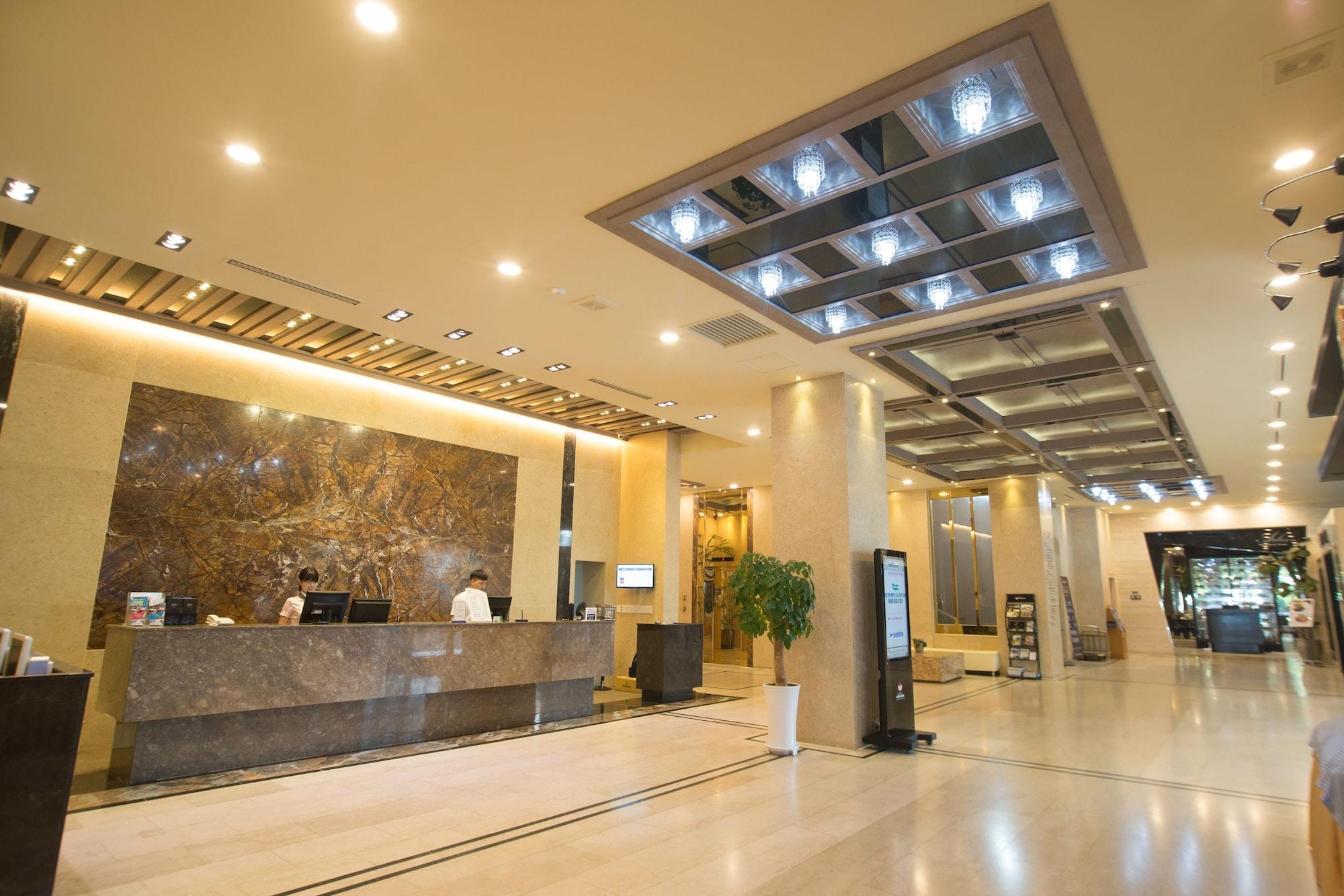 Vista Lobby Hotel International