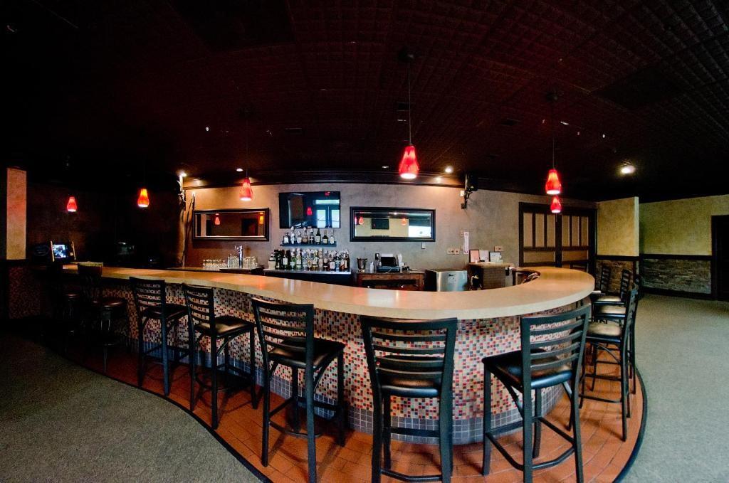 Bar/Salón Quality Inn & Suites New Hartford - Utica