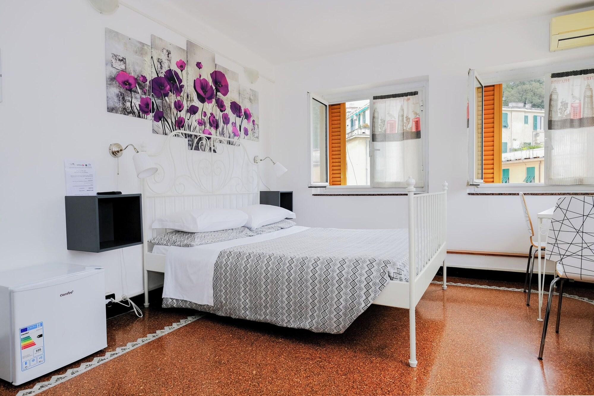 Varios Albergo Caffaro