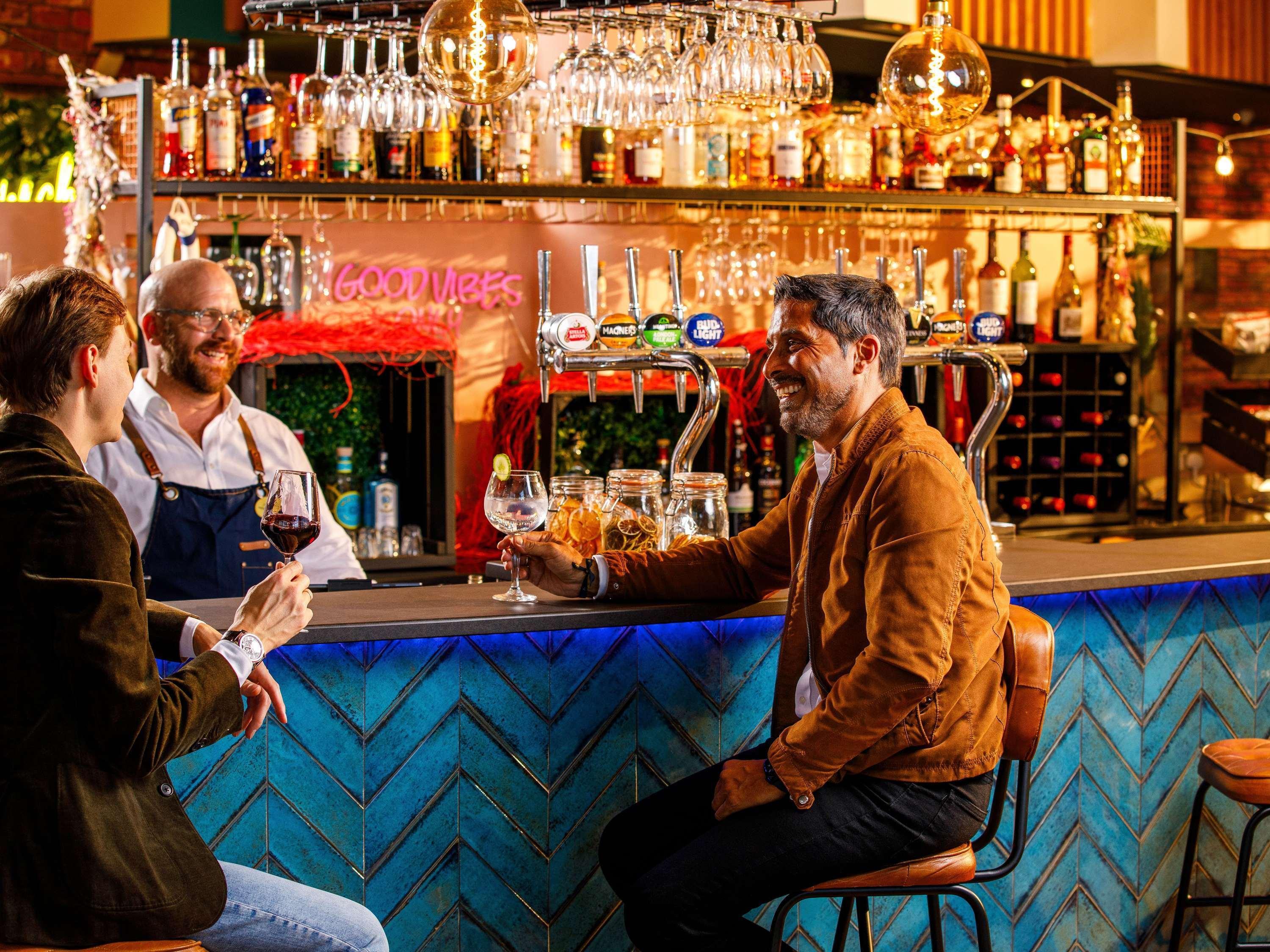 Bar/Salón Novotel London Greenwich