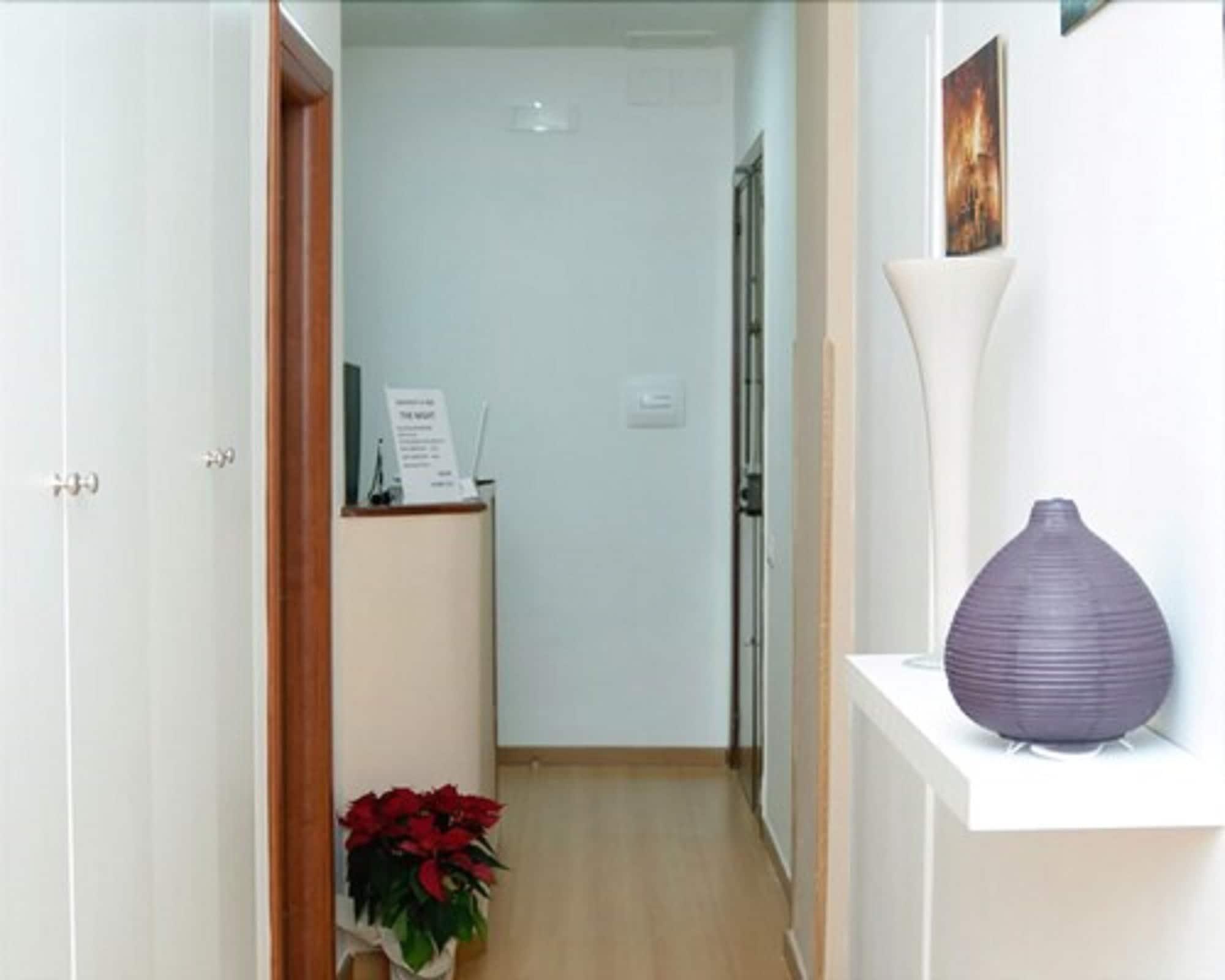 Varios The Night Guest House Sorrento
