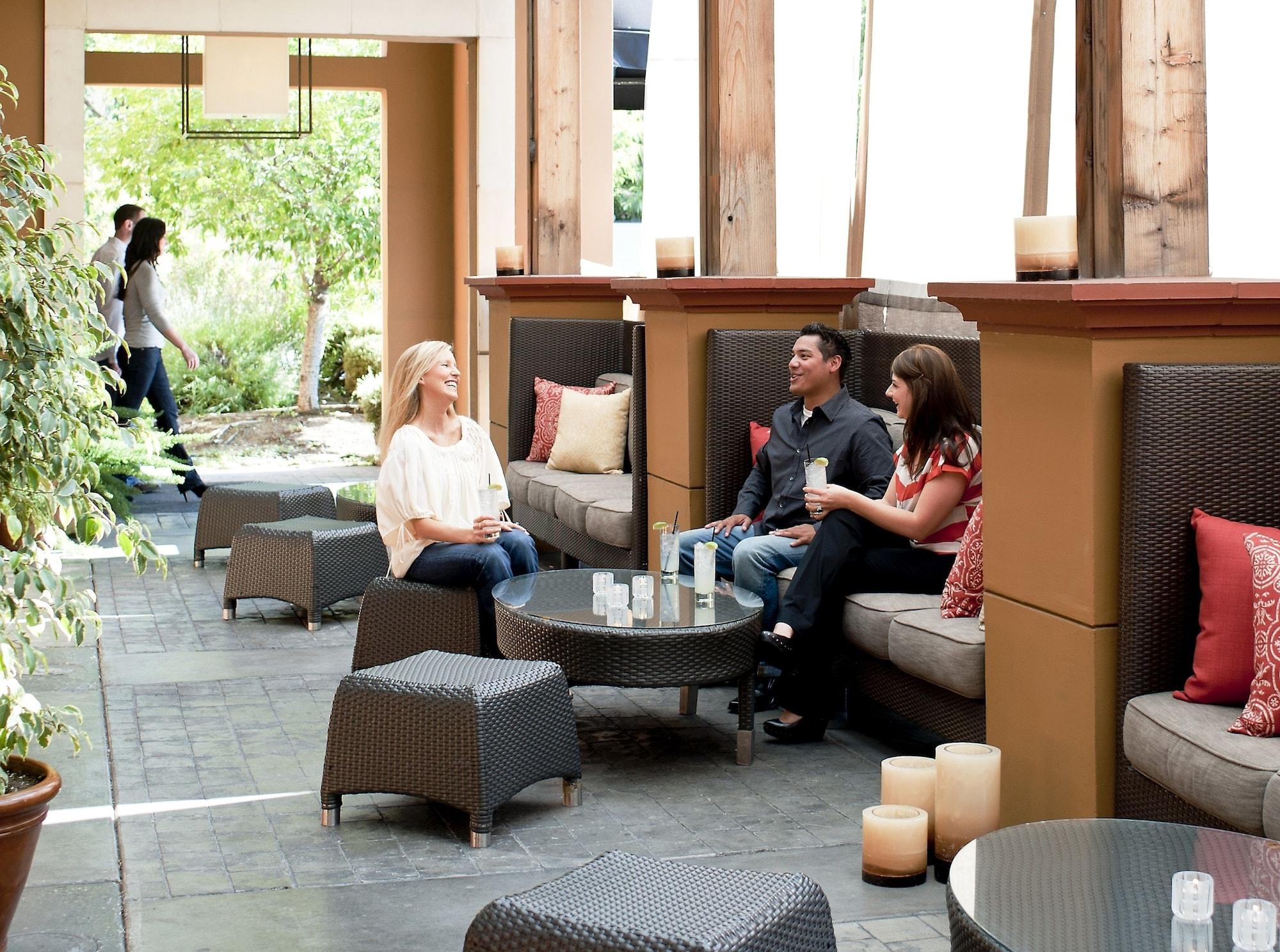 Vista Lobby Juniper Hotel Cupertino, Curio Collection by Hilton
