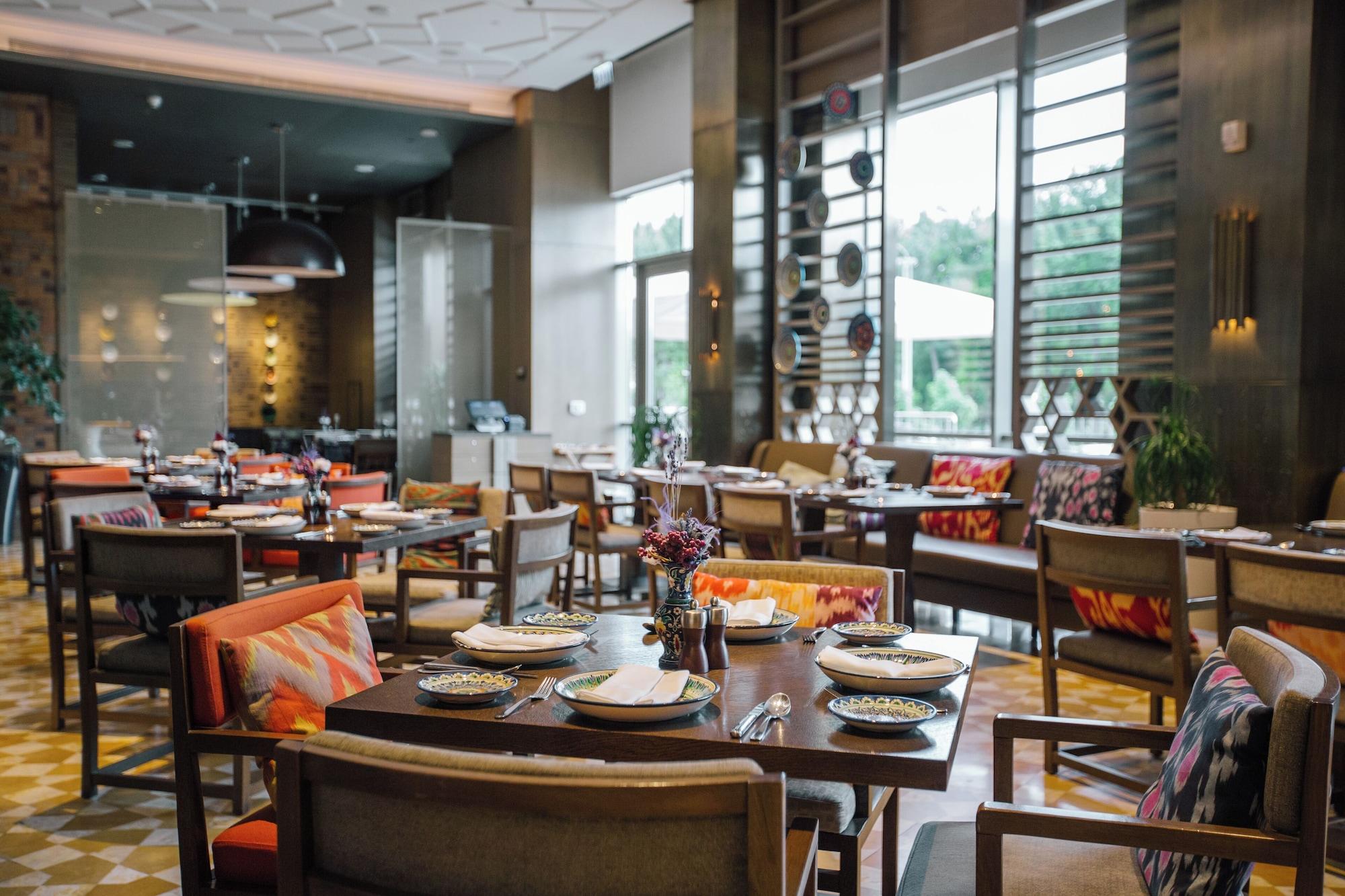Restaurant Hyatt Regency Tashkent