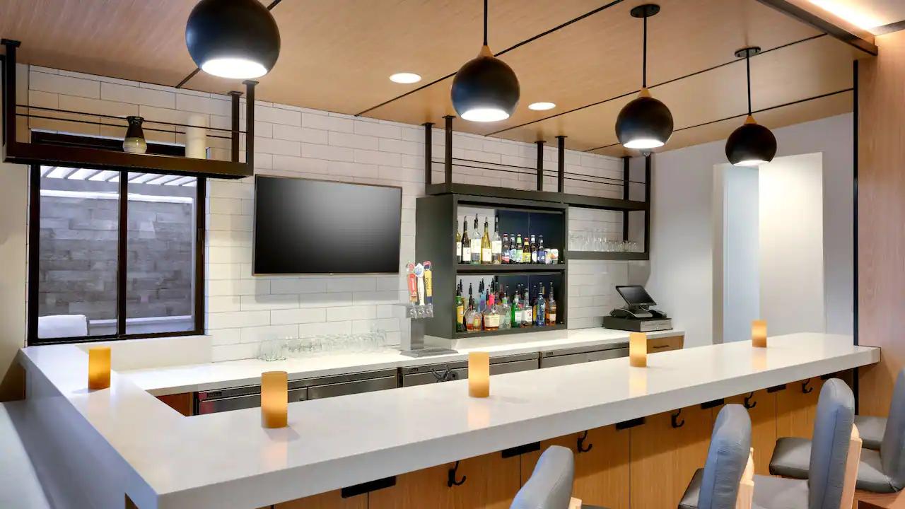 Bar/Salón Hyatt House Provo/ Pleasant Grove