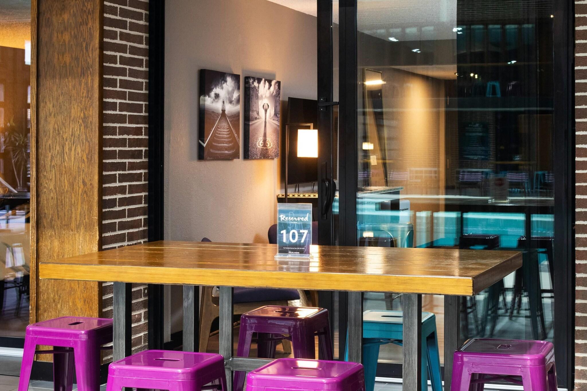 Restaurant The Highlander Hotel, Ascend Hotel Collection