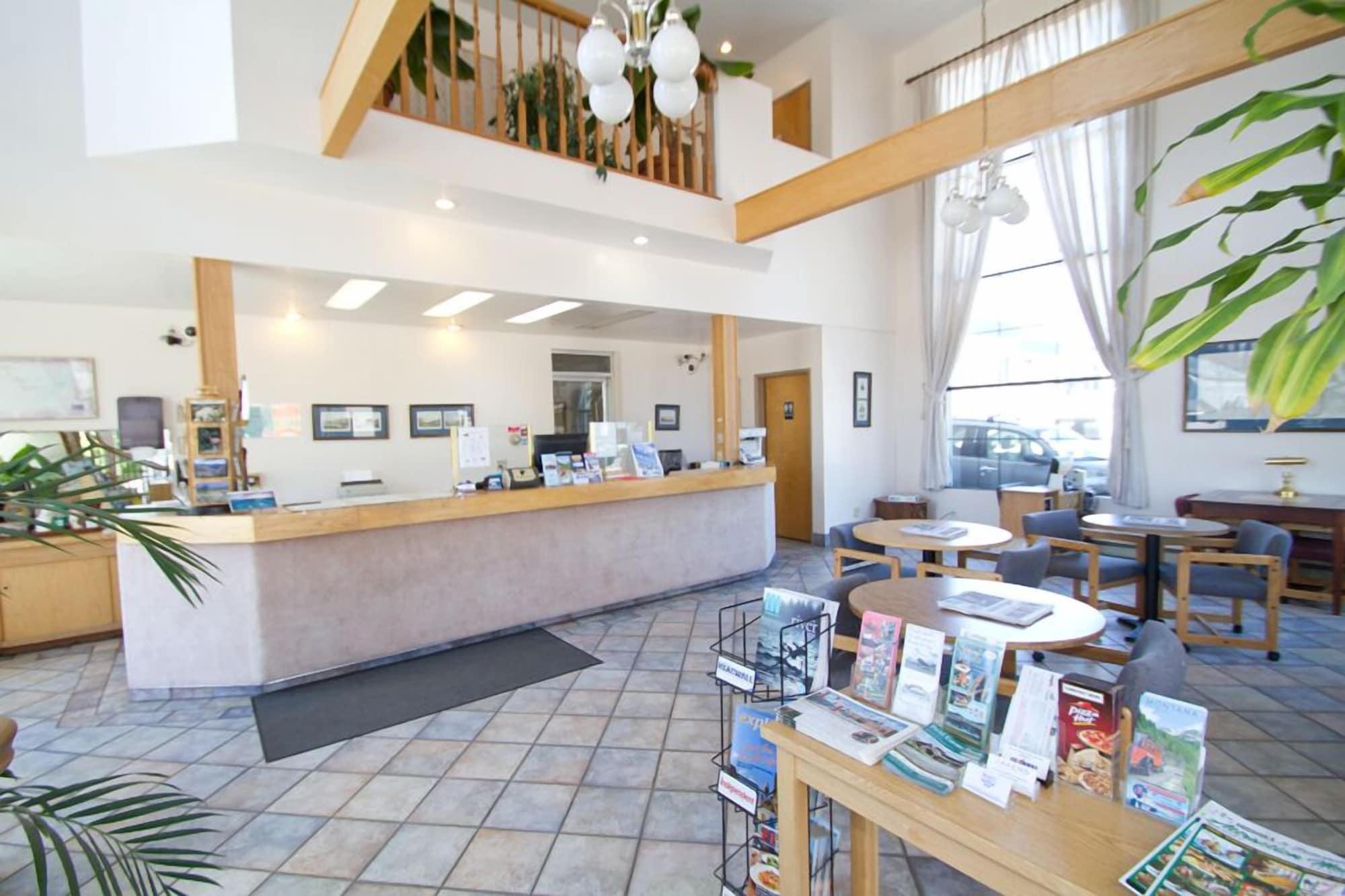Vista Lobby Brooks Street Motor Inn