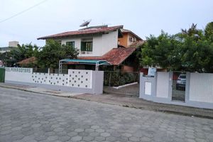 Alojamiento - Residencial Praia Bombas