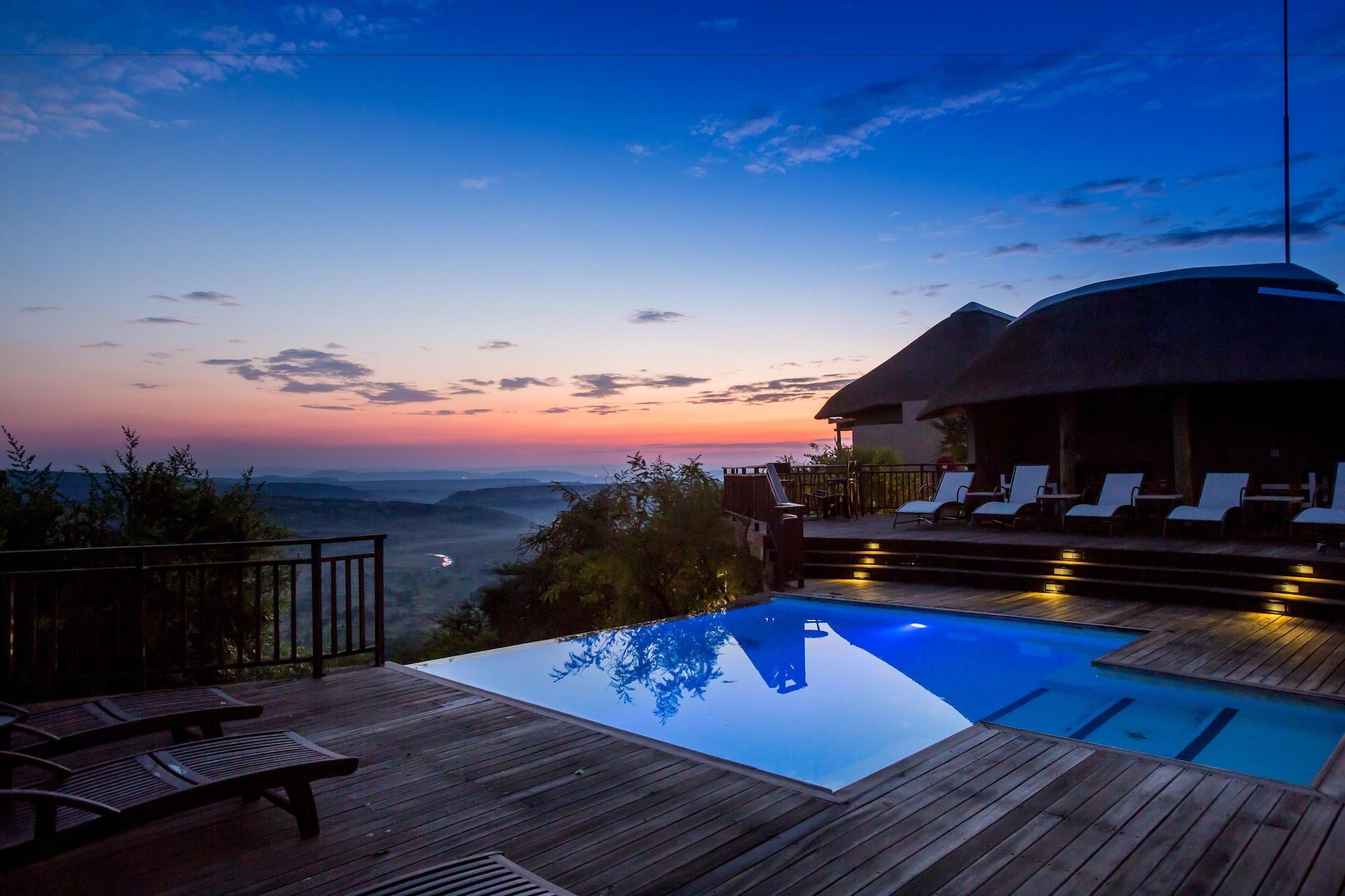 Vista Exterior Umzolozolo Private Safari Lodge