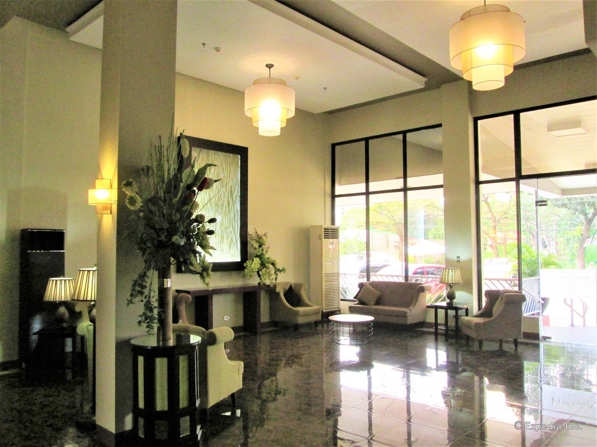 Vista Lobby Uptown Condotel