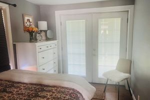 Alquiler Vacacional - Embrace Year-Round Adventure at our Charming Lake Cottage!