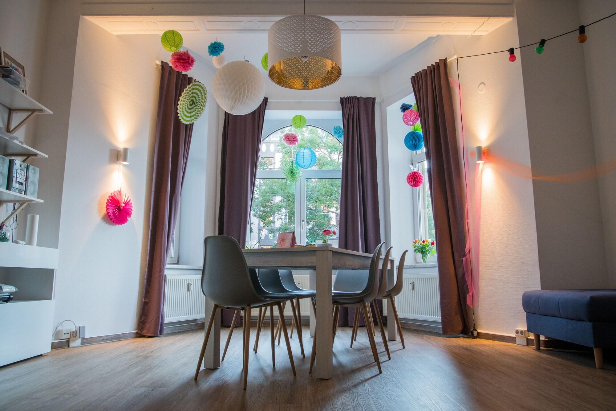 Bar/Salón KINDheitstRAUM - Hostel